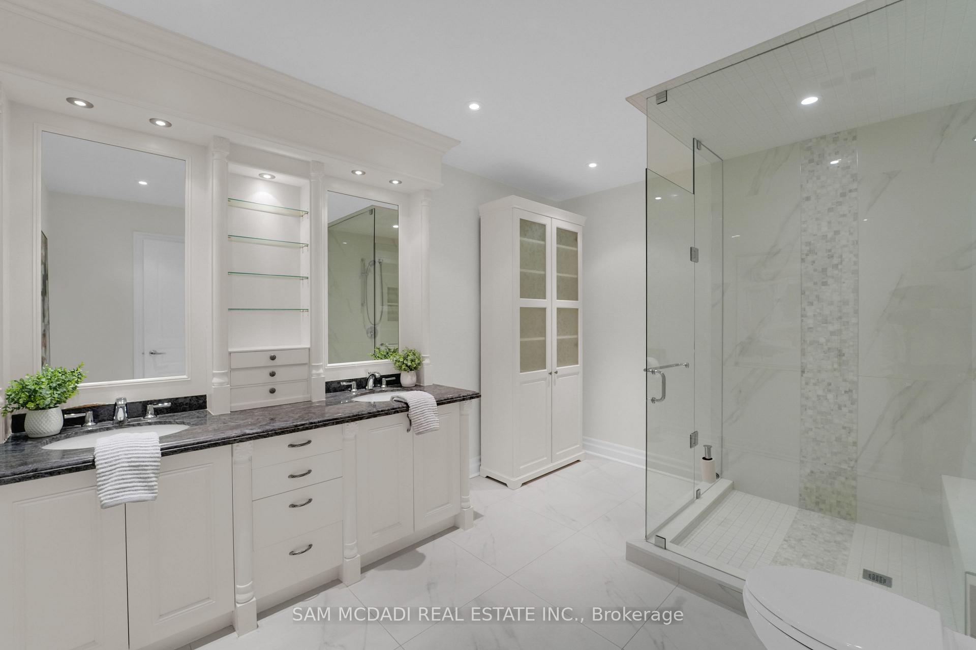 65 Port Street E 509