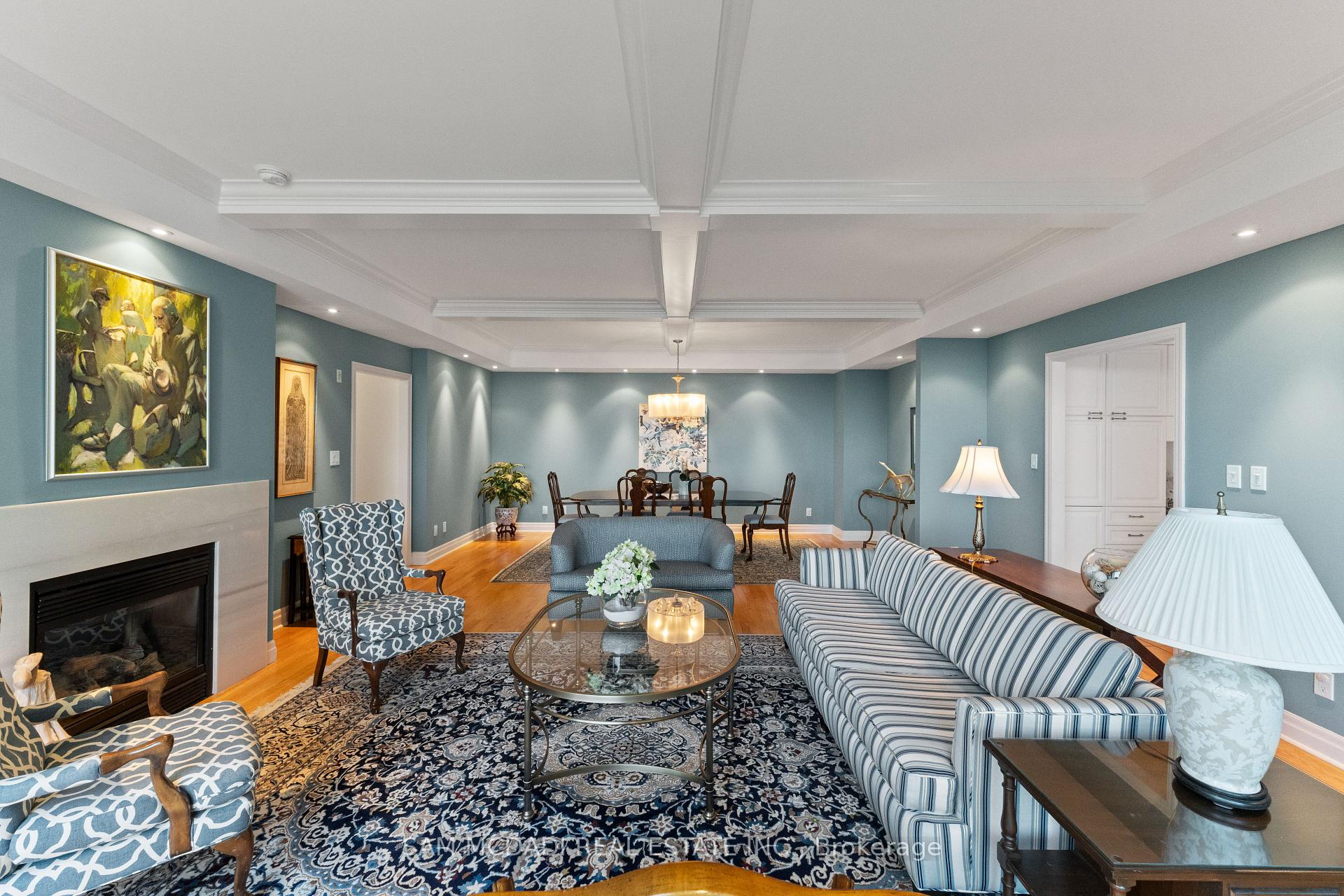 65 Port Street E 509