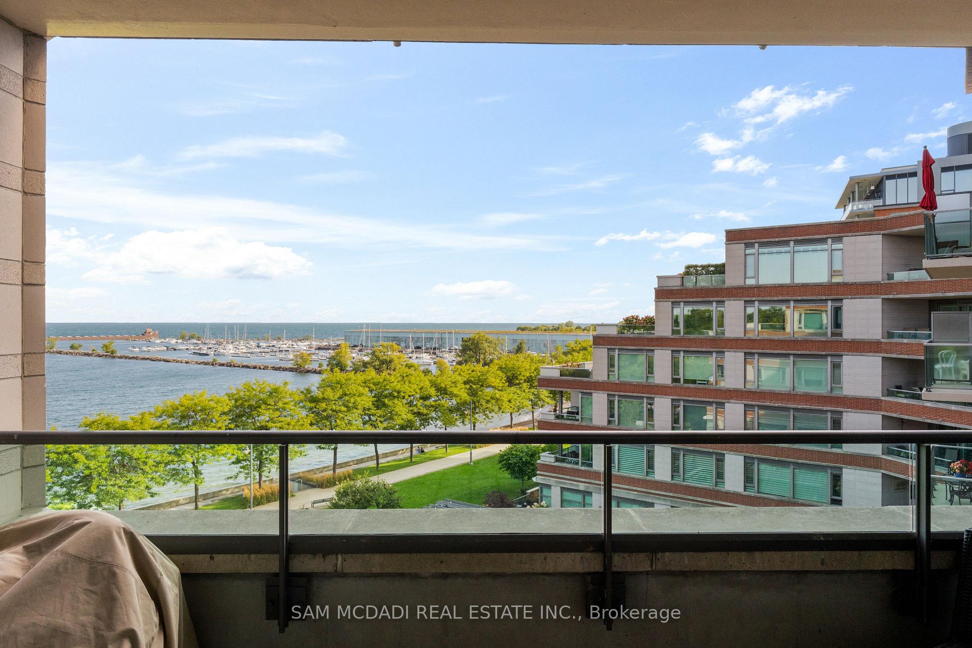 65 Port Street E 509