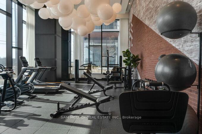 3200 William Coltson Avenue 318