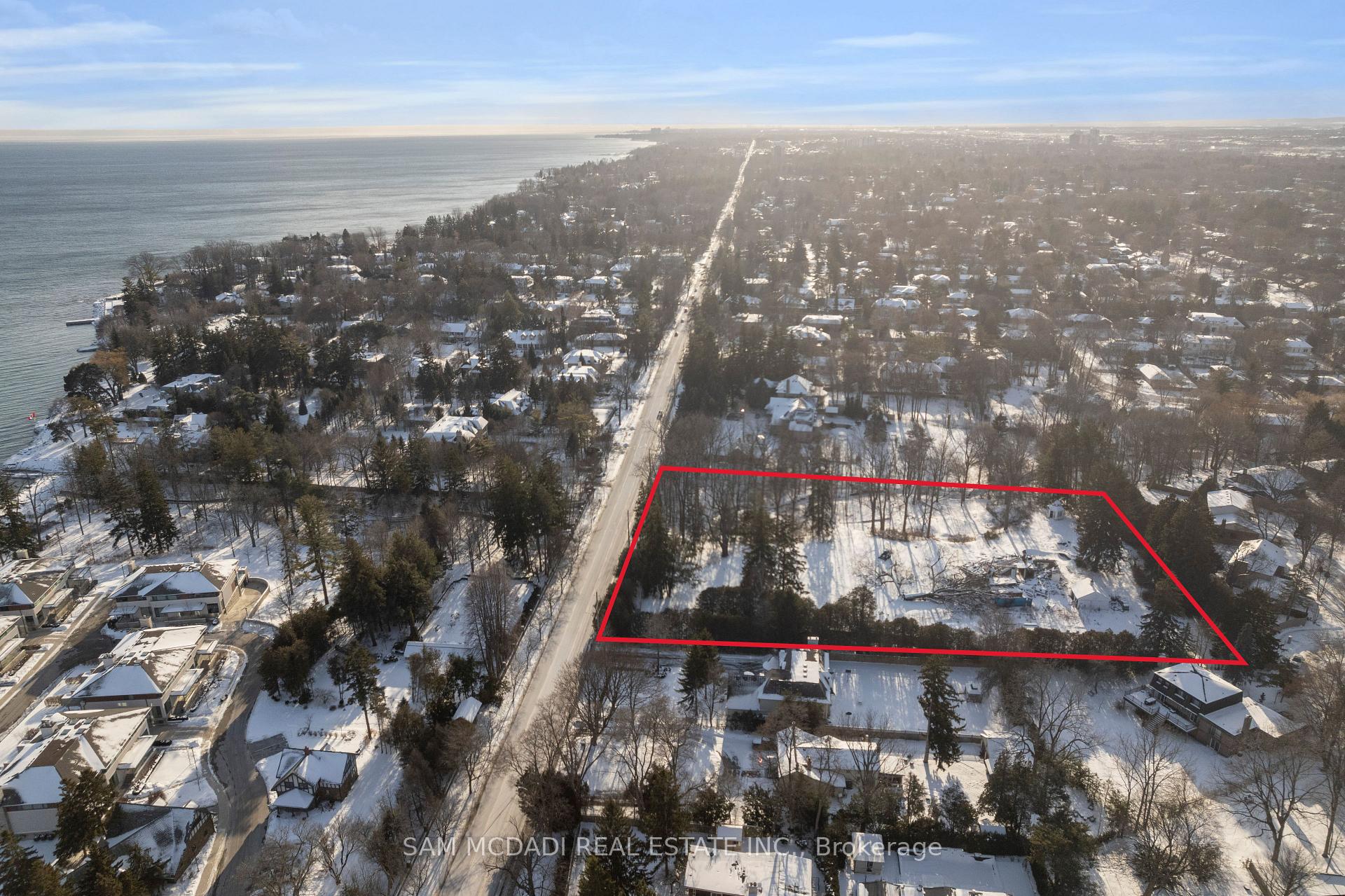 1475 Lakeshore Road E