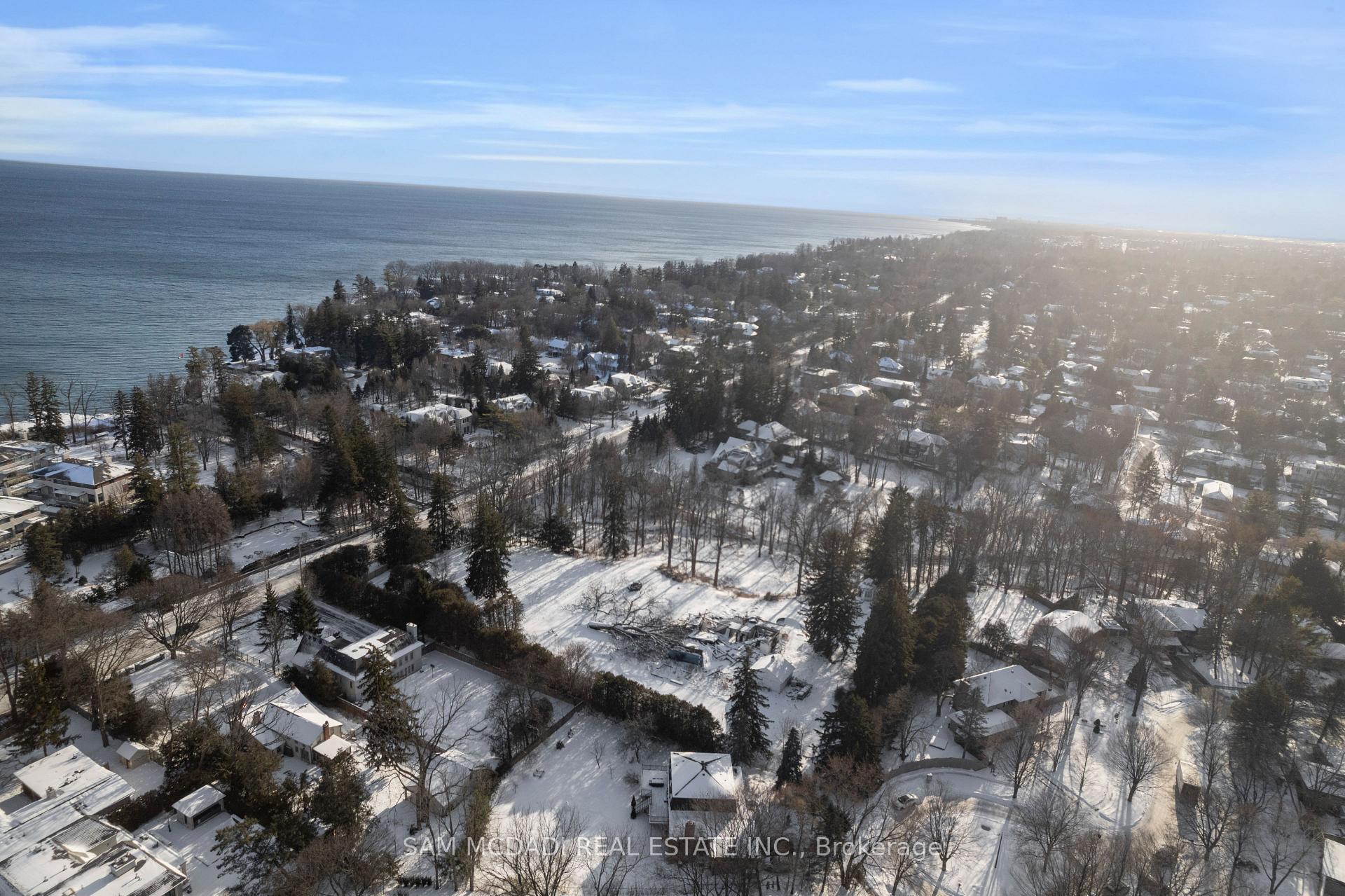 1475 Lakeshore Road E