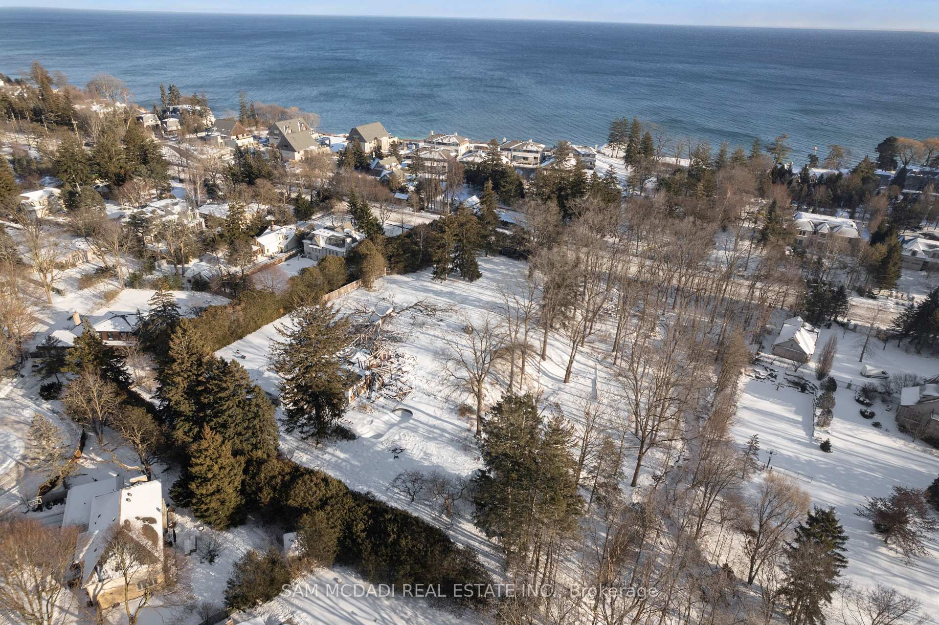 1475 Lakeshore Road E