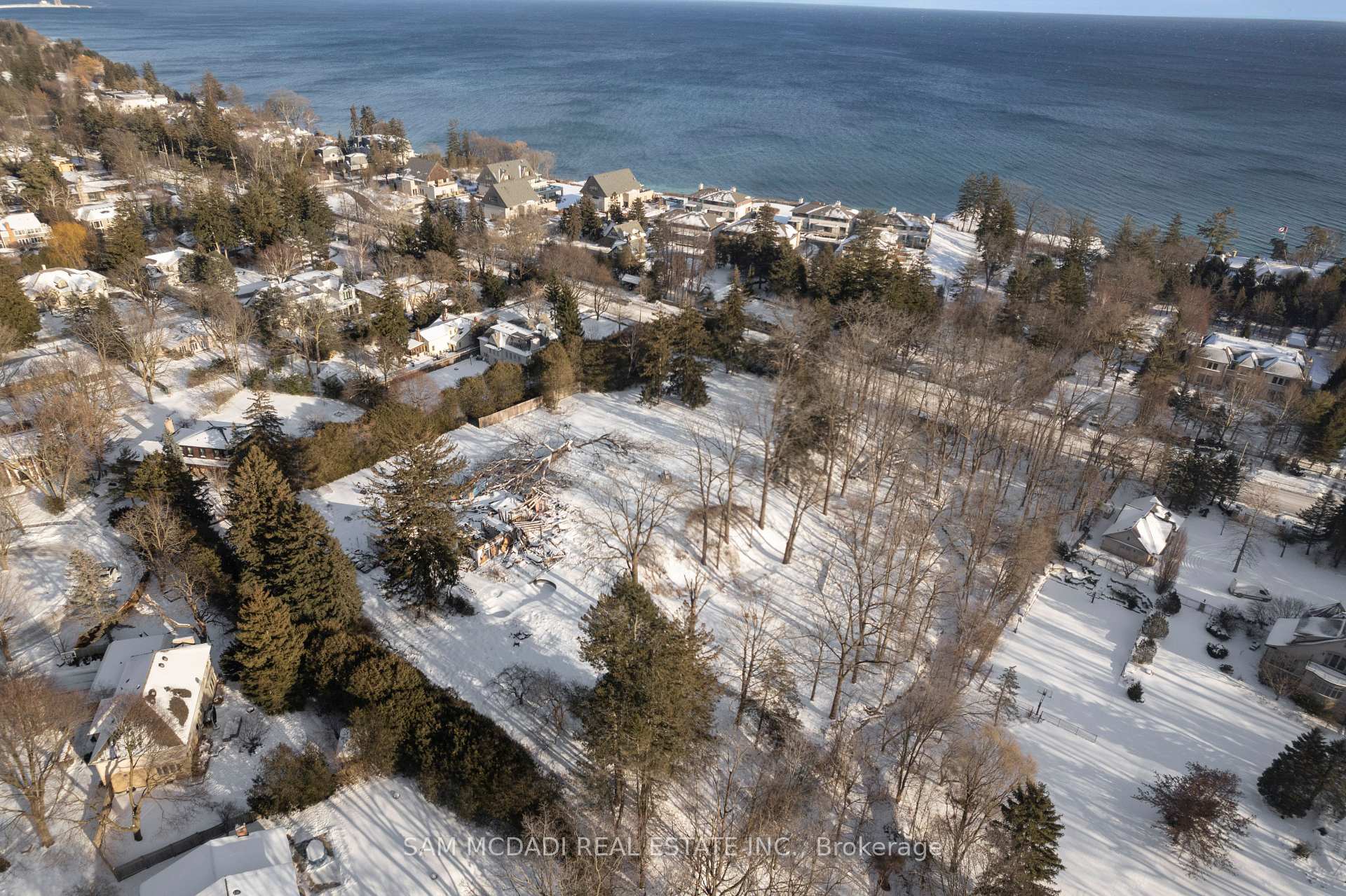 1475 Lakeshore Road E