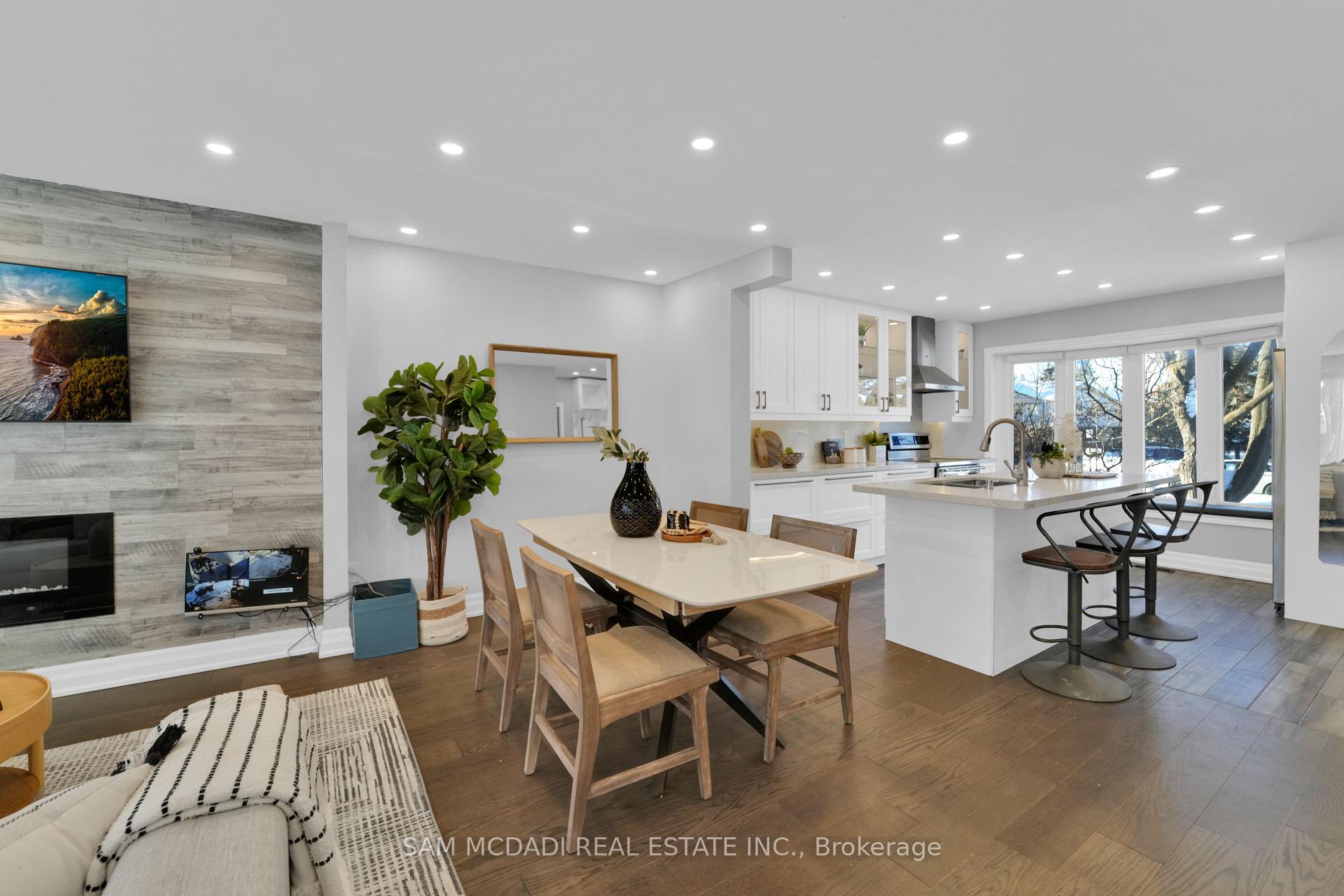 5 Bow River Crescent S