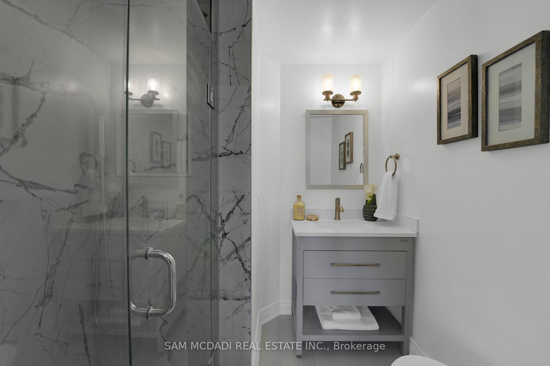 5 Bow River Crescent S