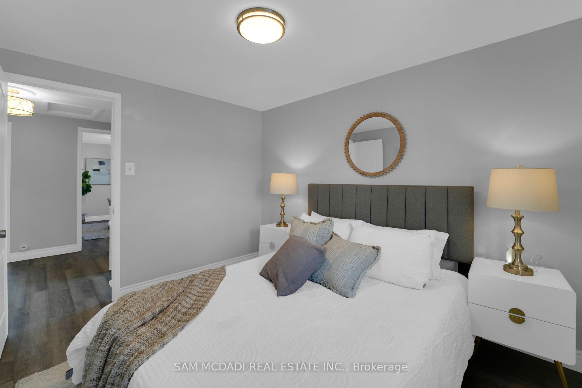 5 Bow River Crescent S