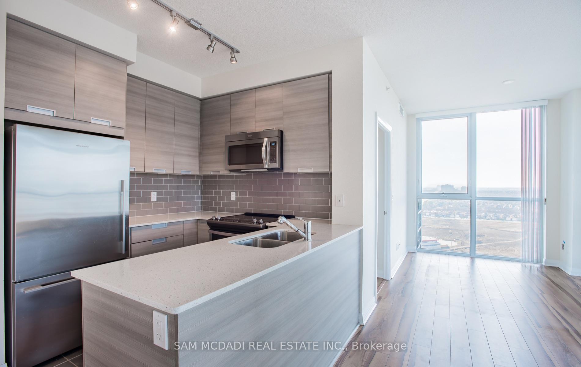 55 Eglinton Avenue W 1602
