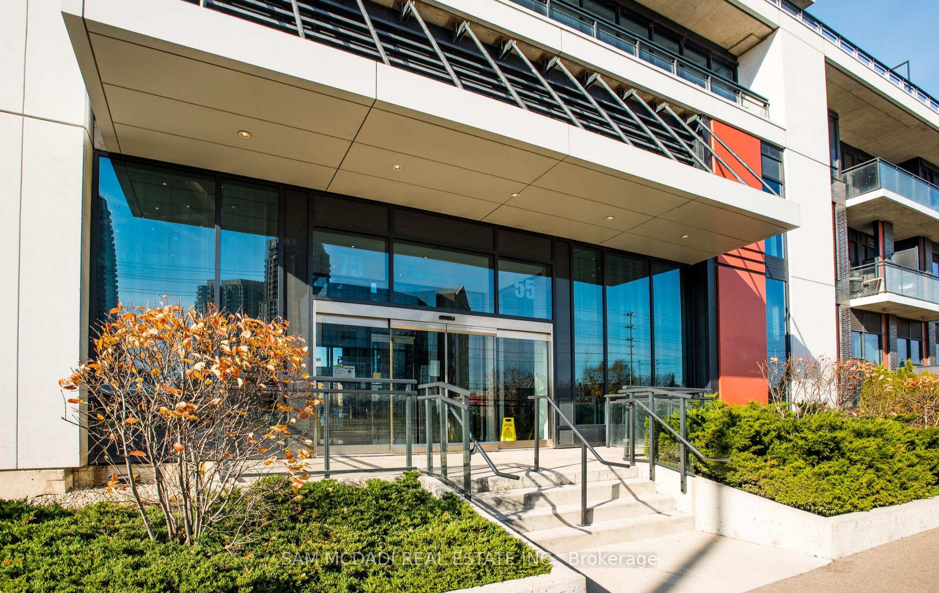 55 Eglinton Avenue W 1602