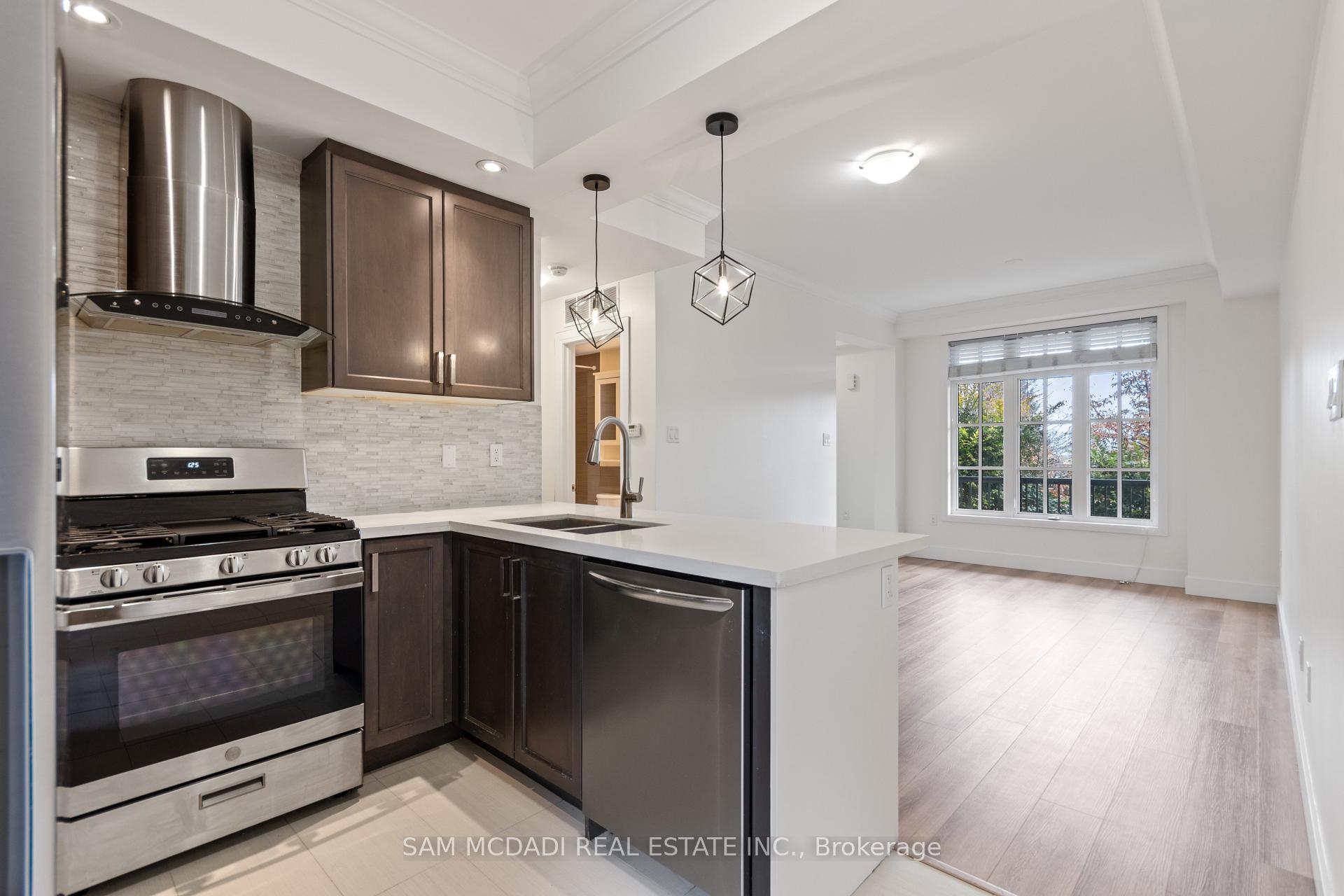 3083 Cawthra Road 23