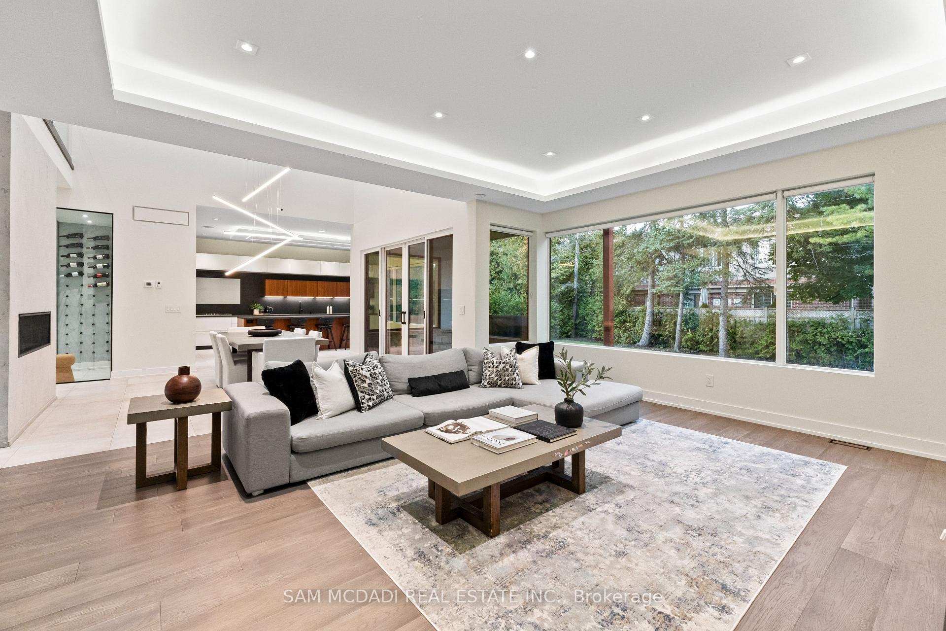 2075 Shawanaga Trail