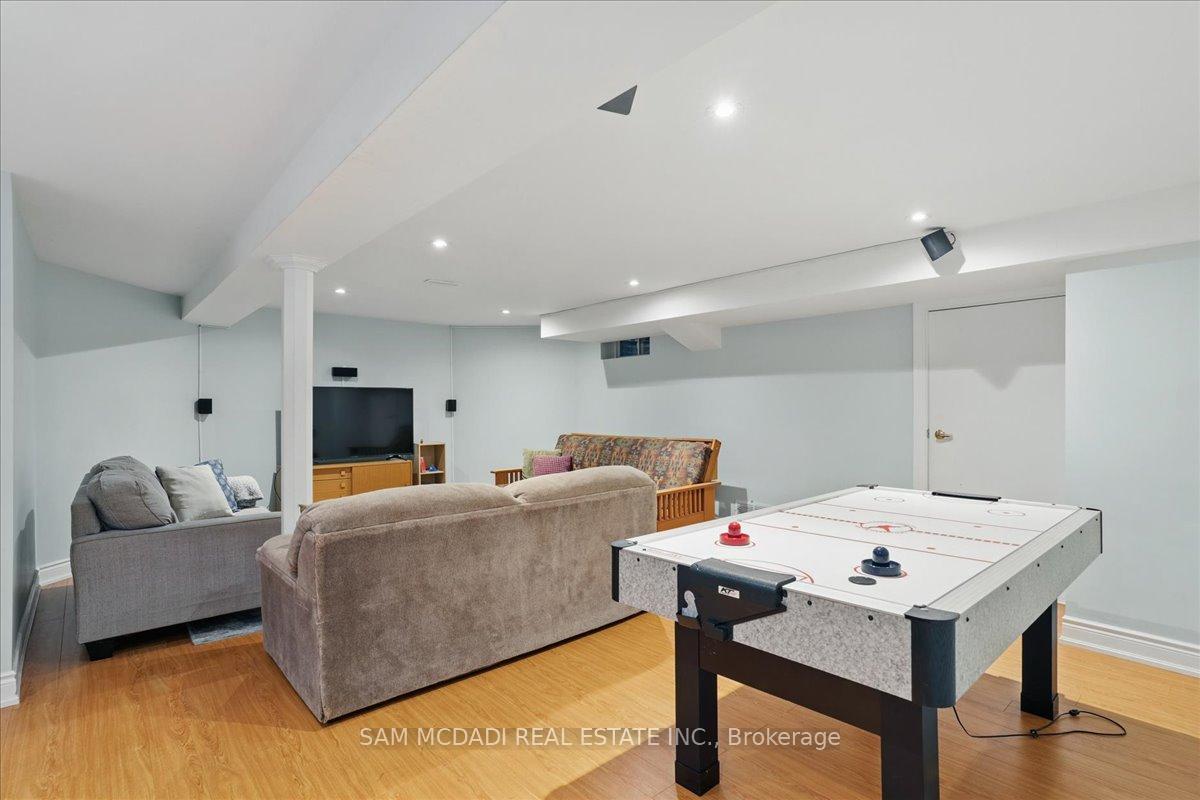 1713 Pengilley Place