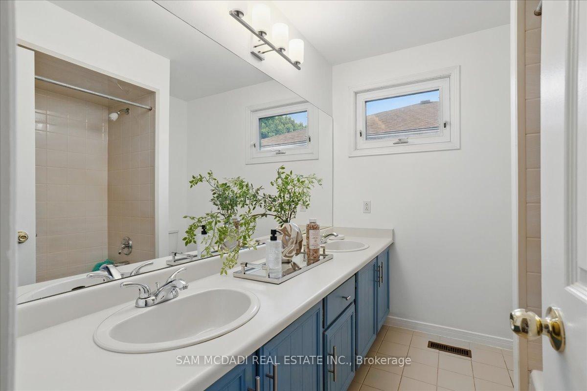 1713 Pengilley Place