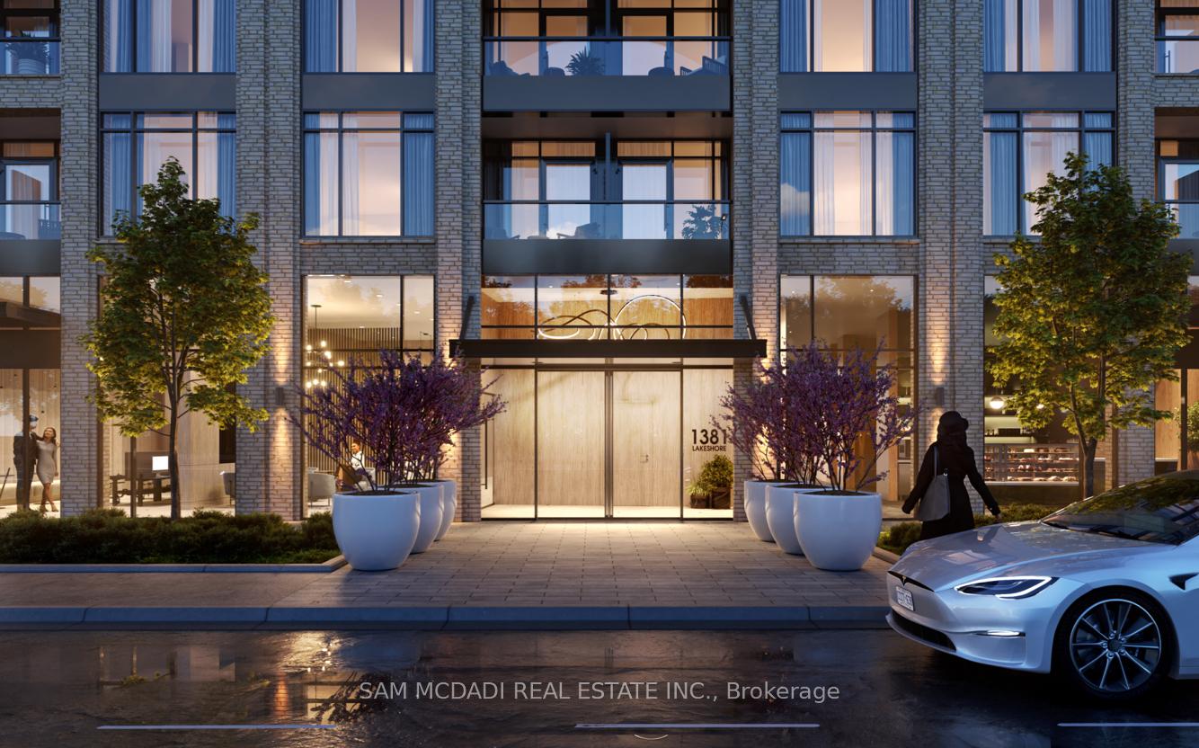 1381 Lakeshore Road E C4
