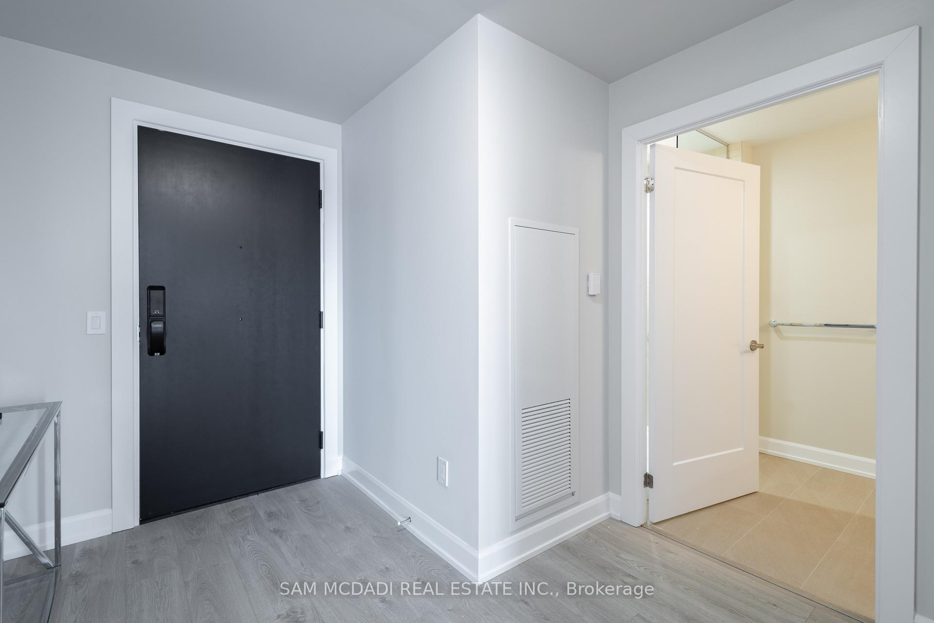 3220 William Coltson Avenue 1503