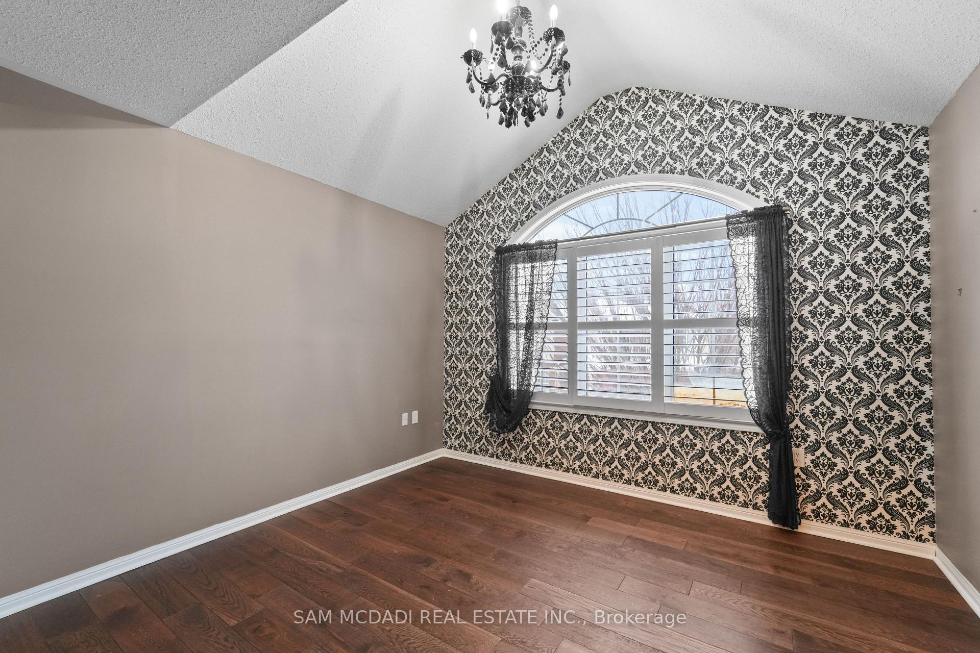 424 Tonelli Lane Upper