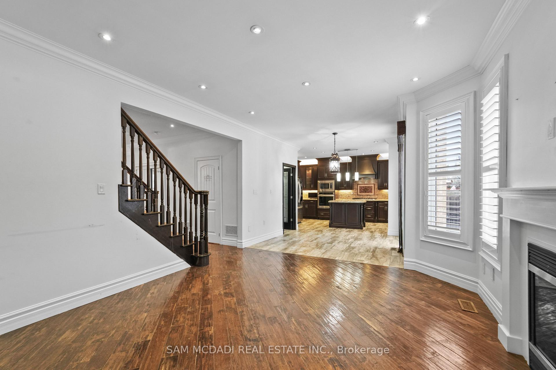 424 Tonelli Lane Upper