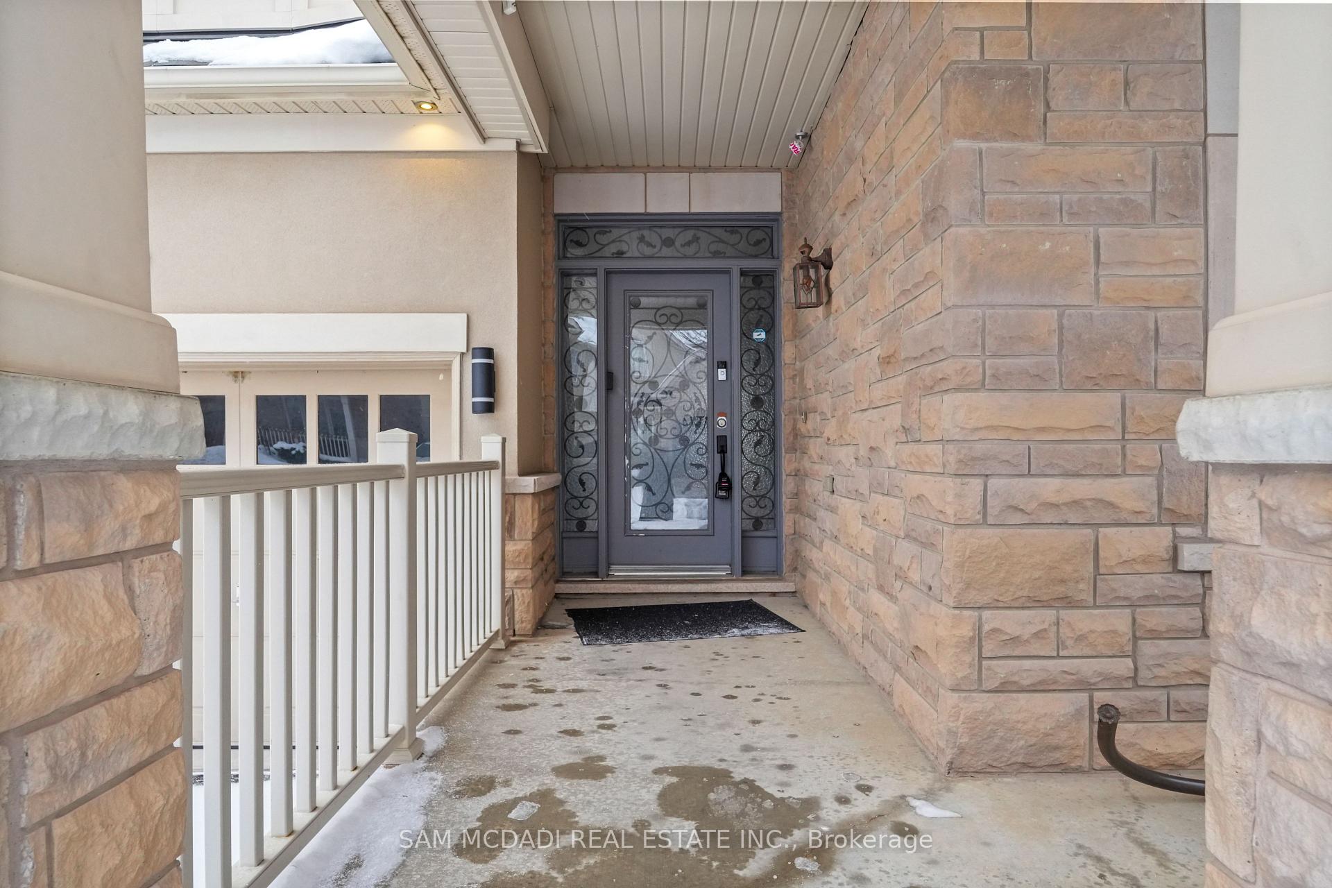 424 Tonelli Lane Upper