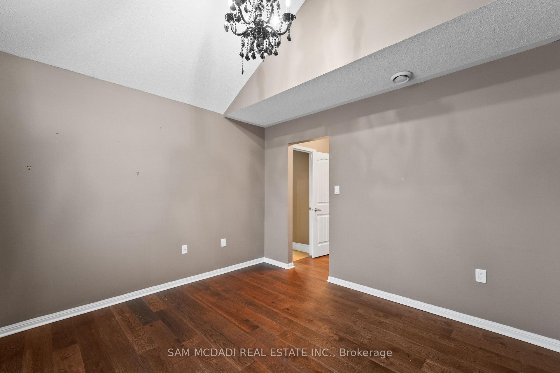 424 Tonelli Lane Upper