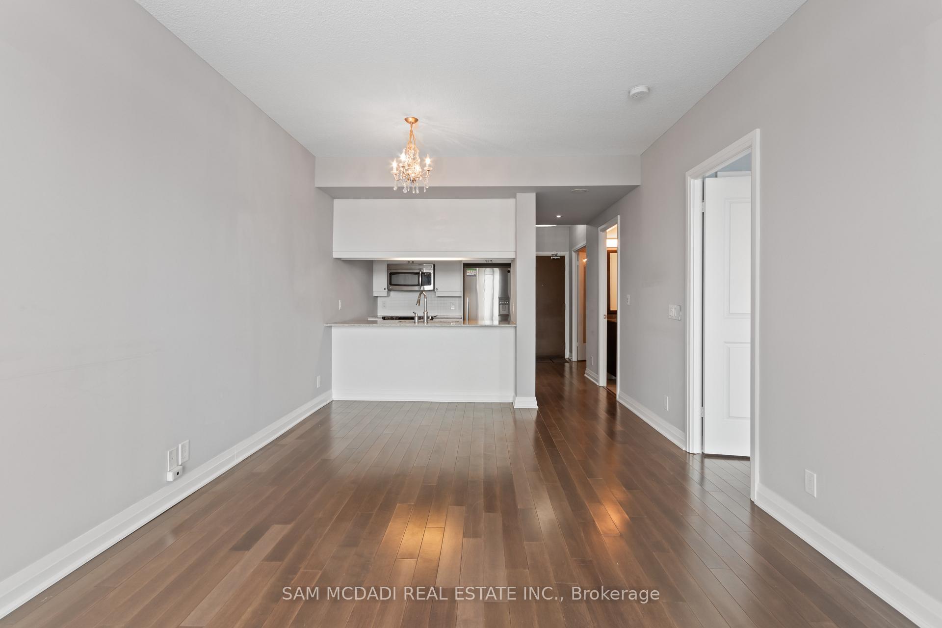 1055 Southdown Road 704