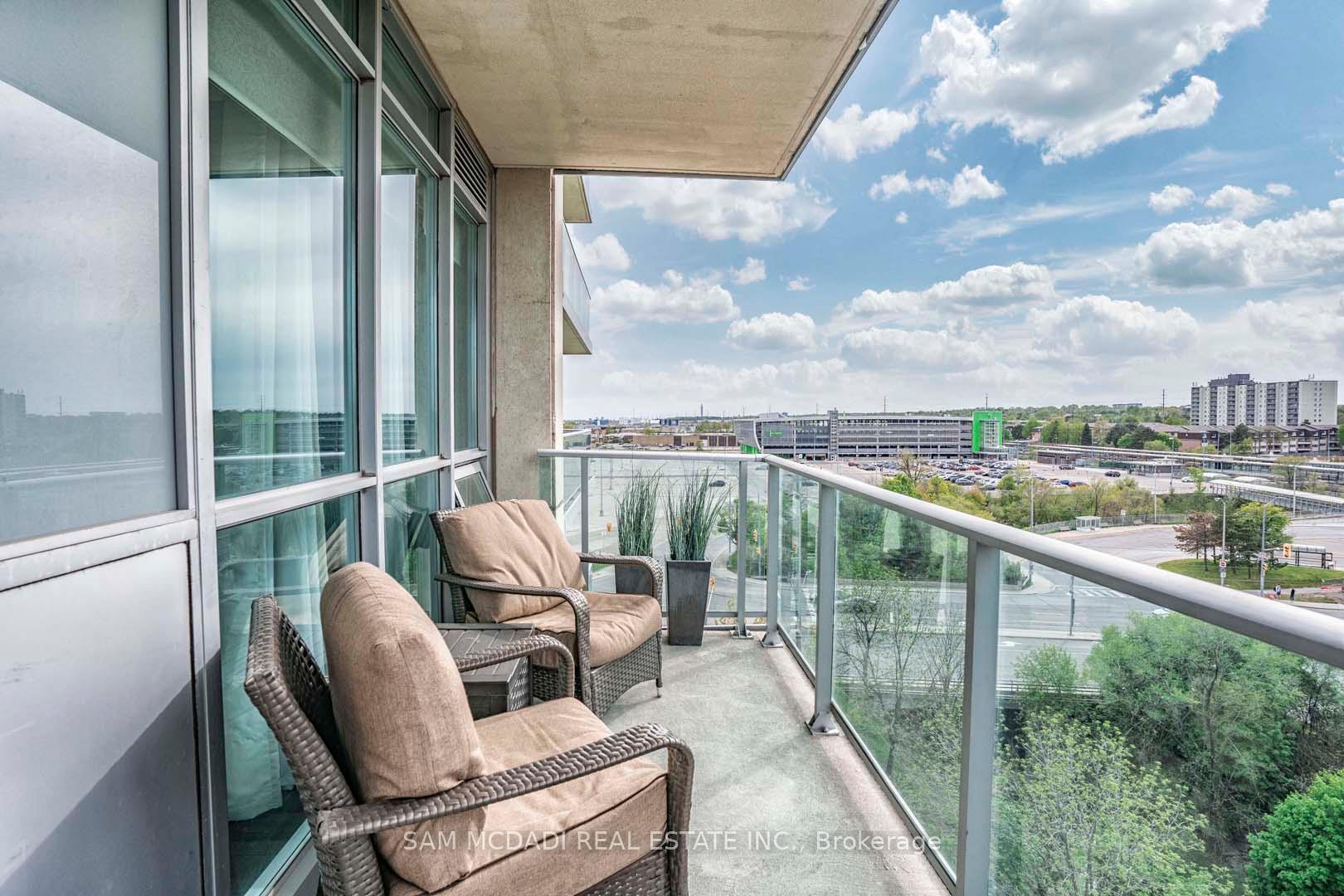 1055 Southdown Road 704