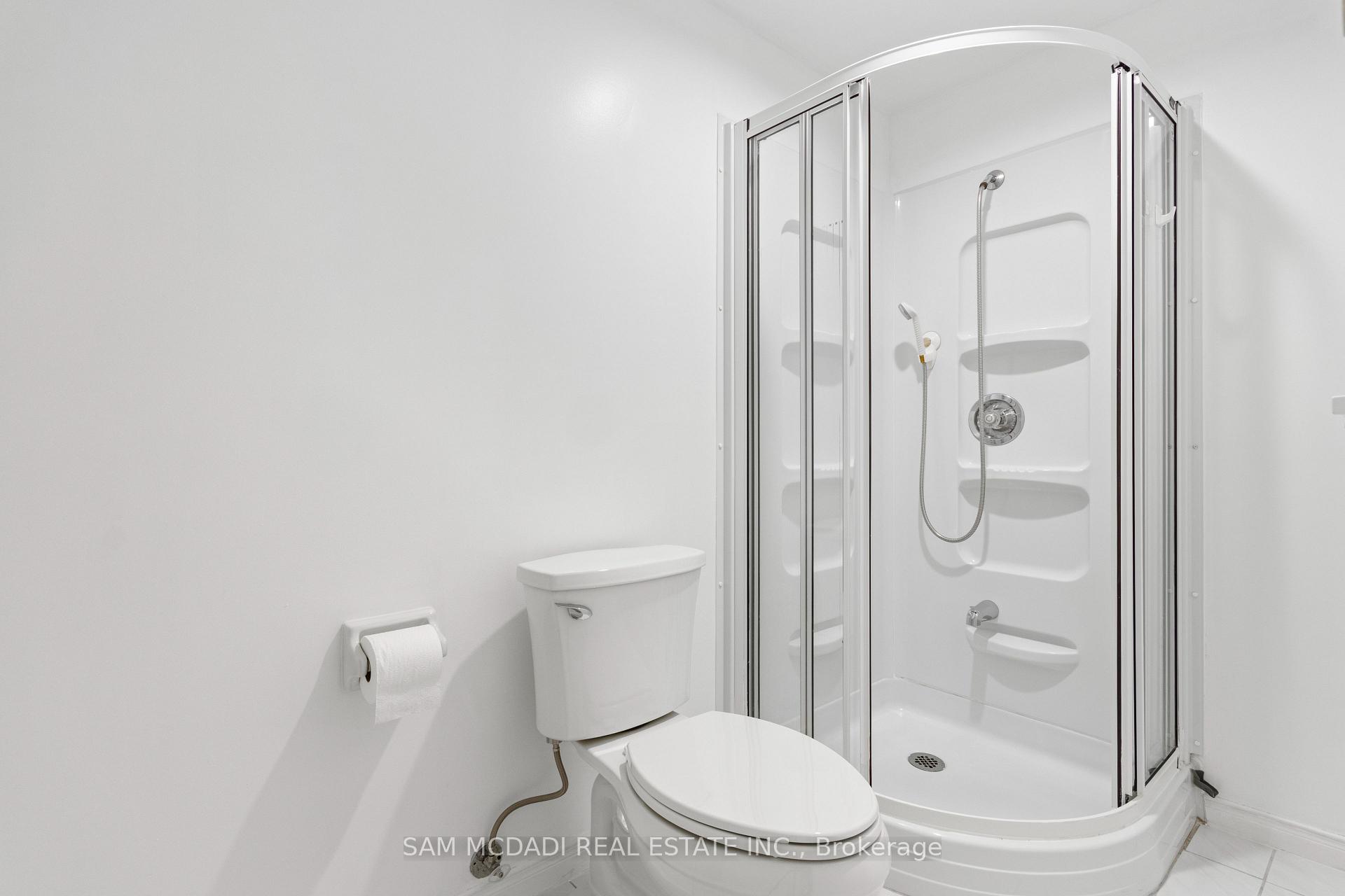 4461 Gladebrook Crescent