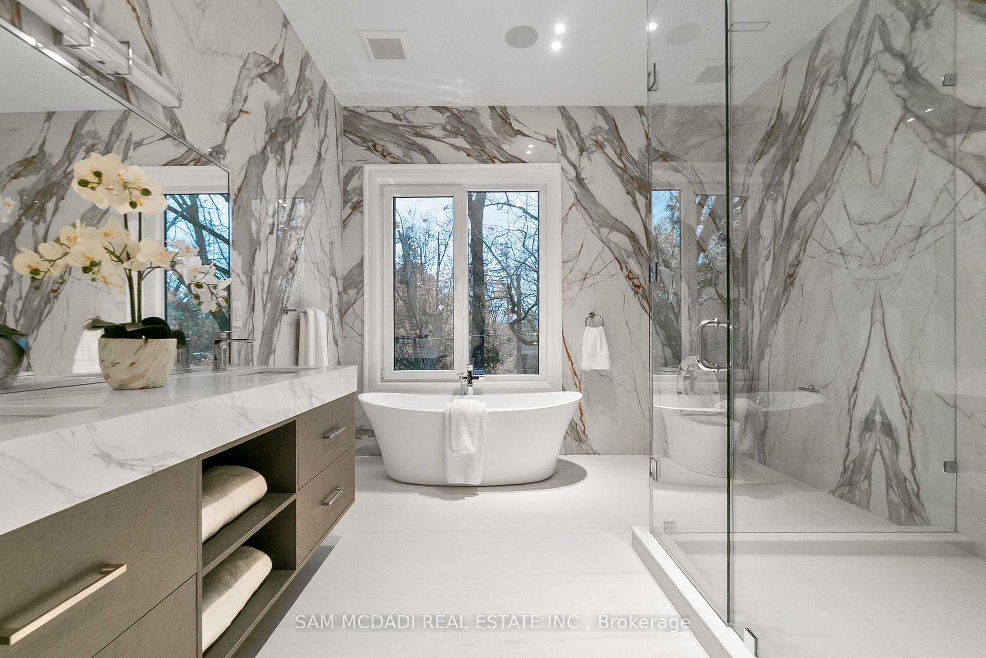 84 Pebbleridge Place