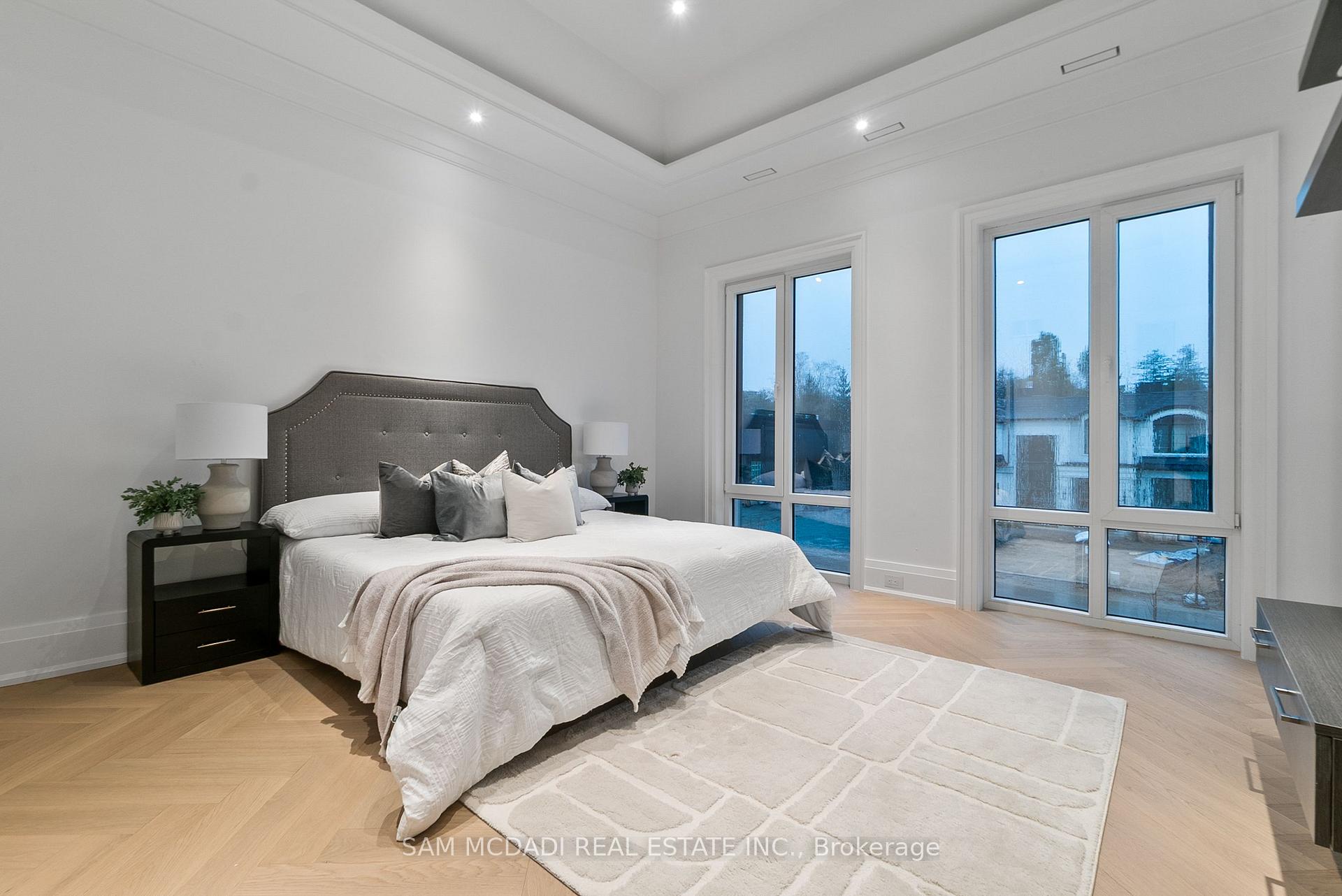 84 Pebbleridge Place