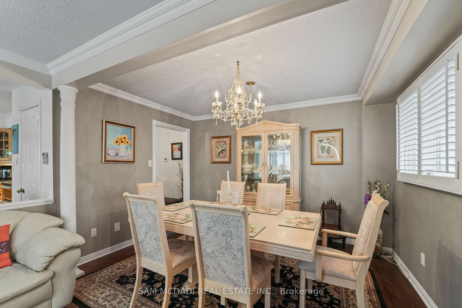 1004 Queensbridge Drive