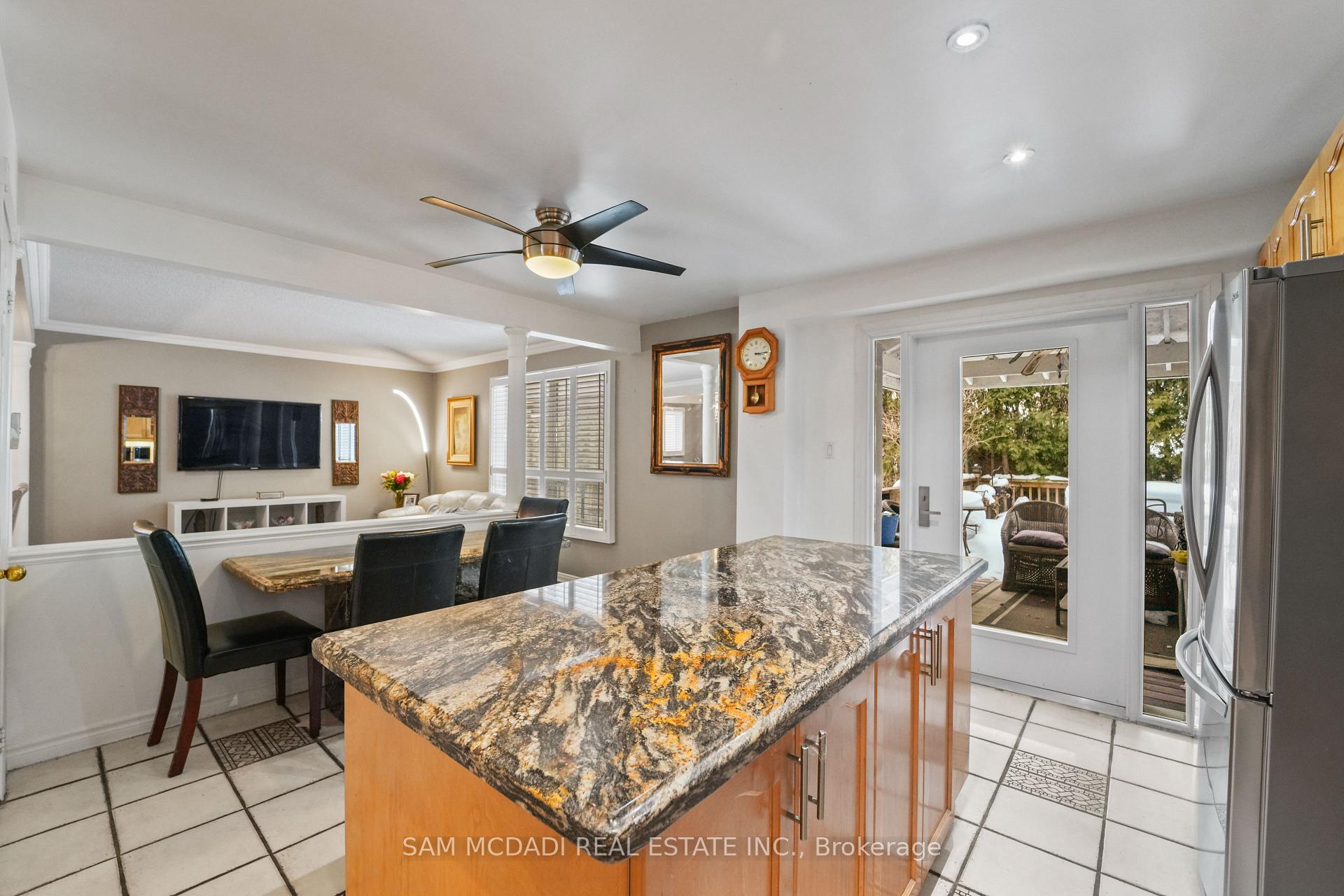 1004 Queensbridge Drive