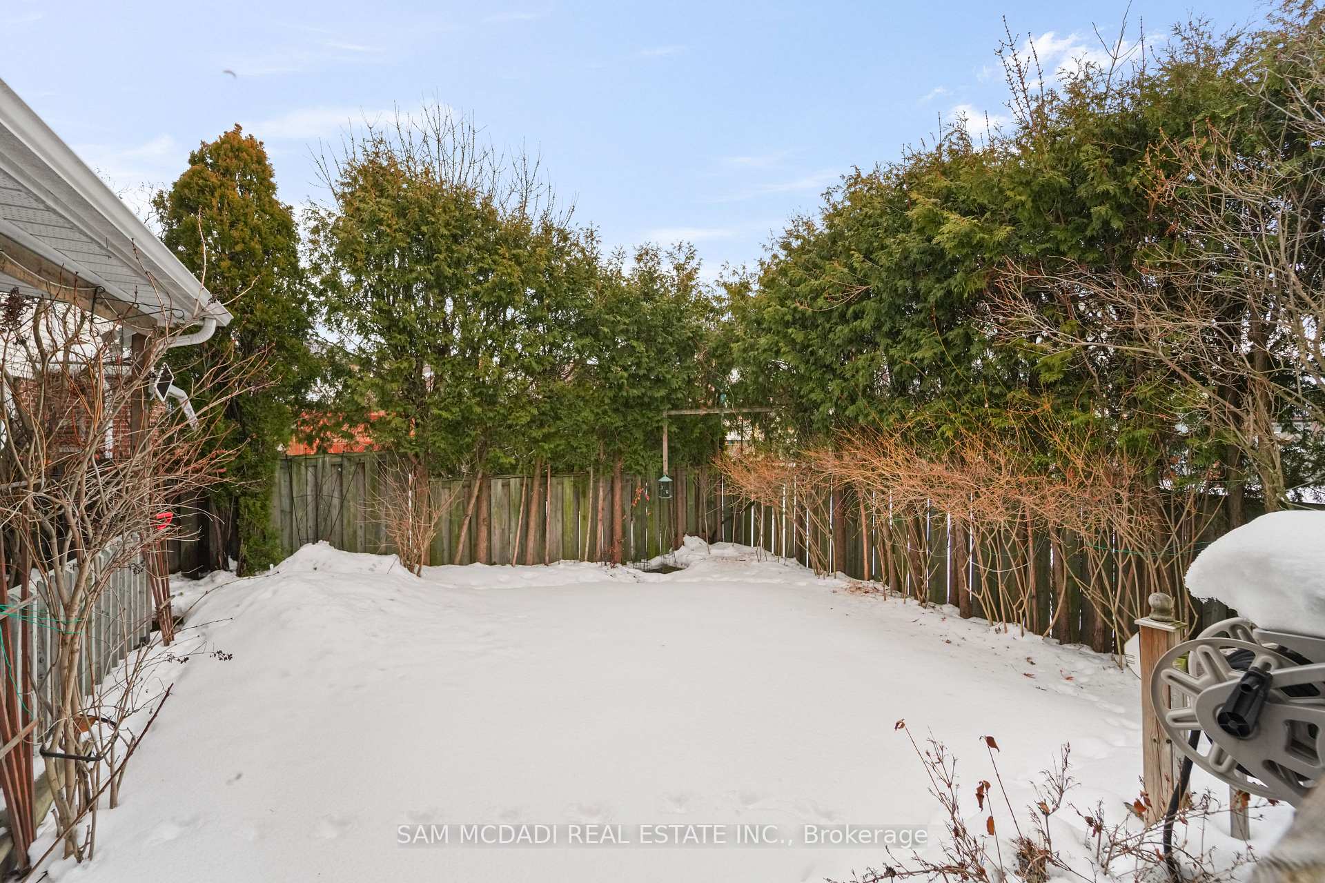 1004 Queensbridge Drive