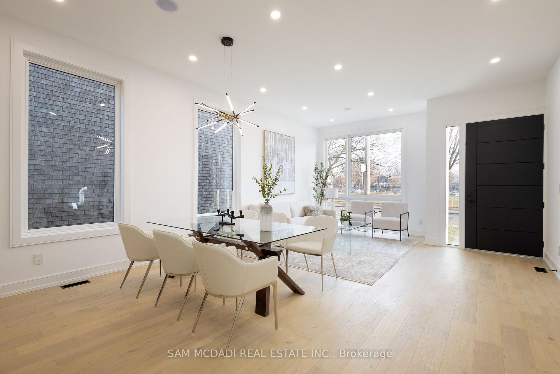 24 Twenty First Street