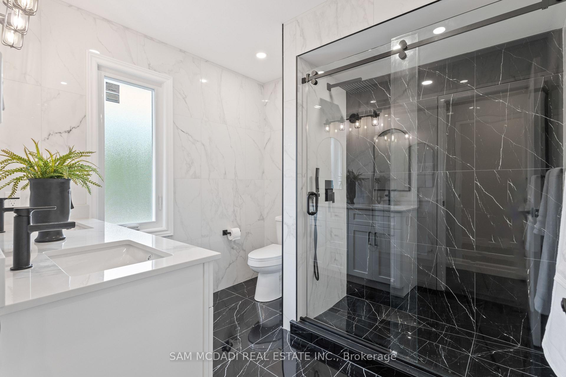 2535 Robin Drive