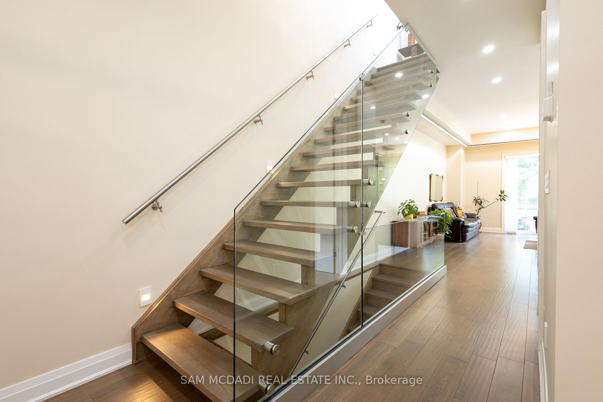 35A Broadview Avenue