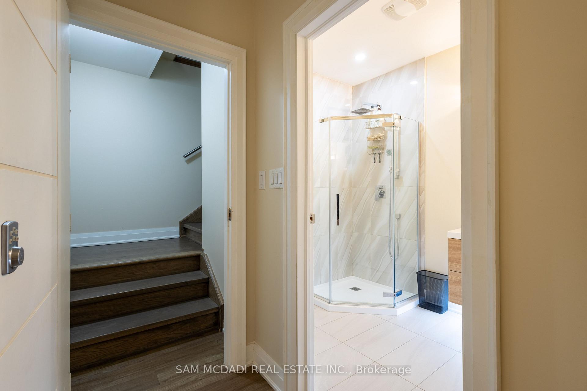 35A Broadview Avenue