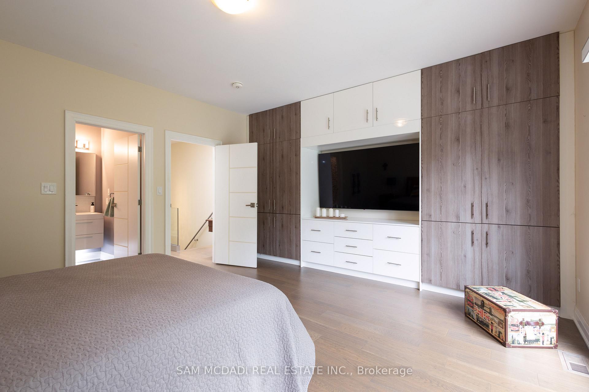 35A Broadview Avenue