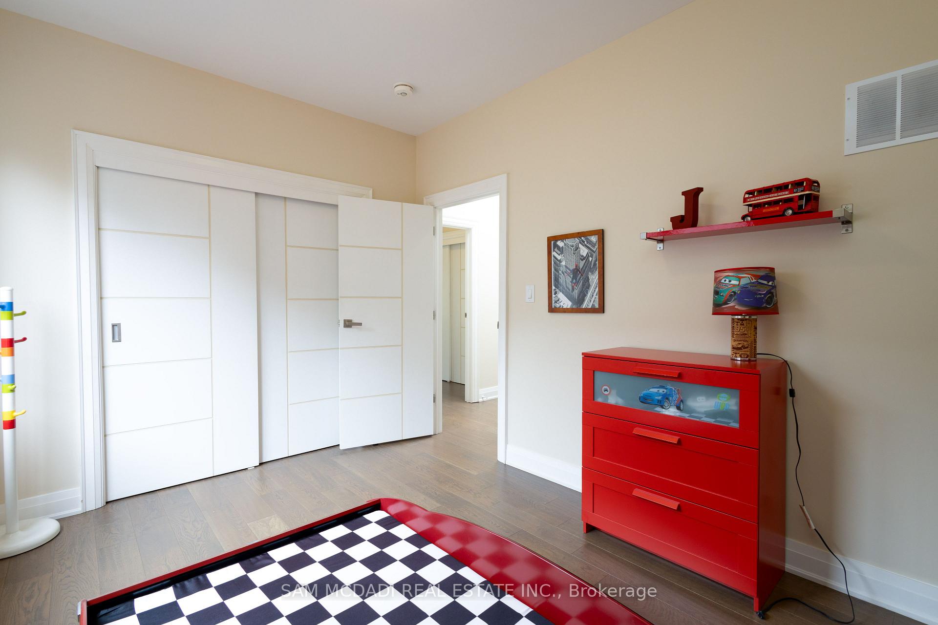 35A Broadview Avenue