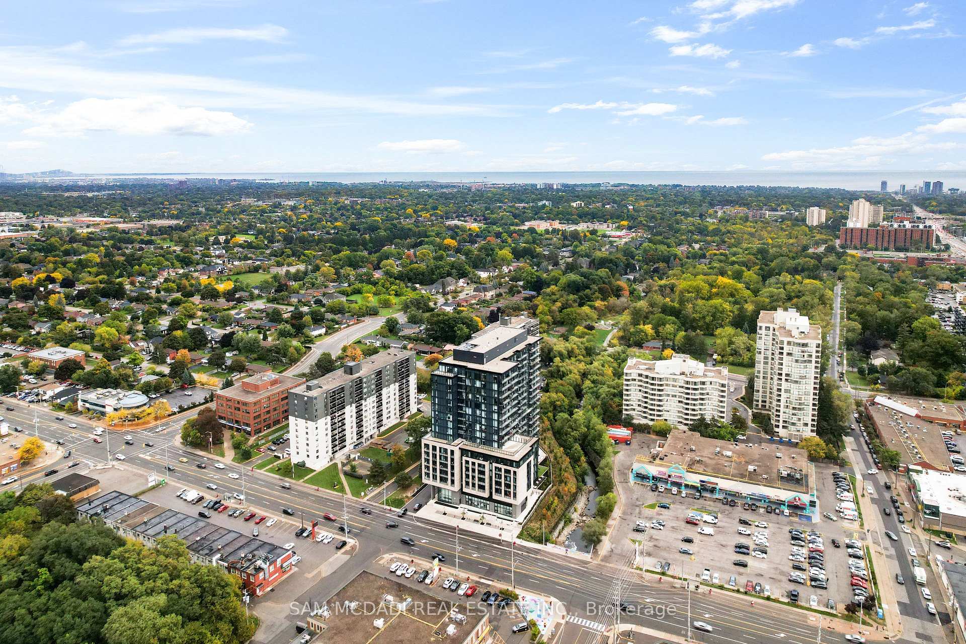 86 Dundas Street E 1513