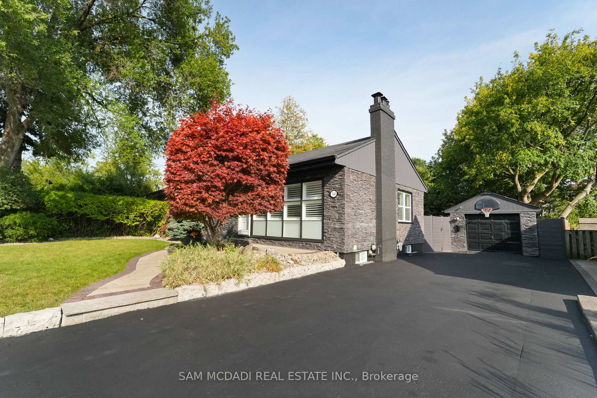 1140 Halliday Avenue