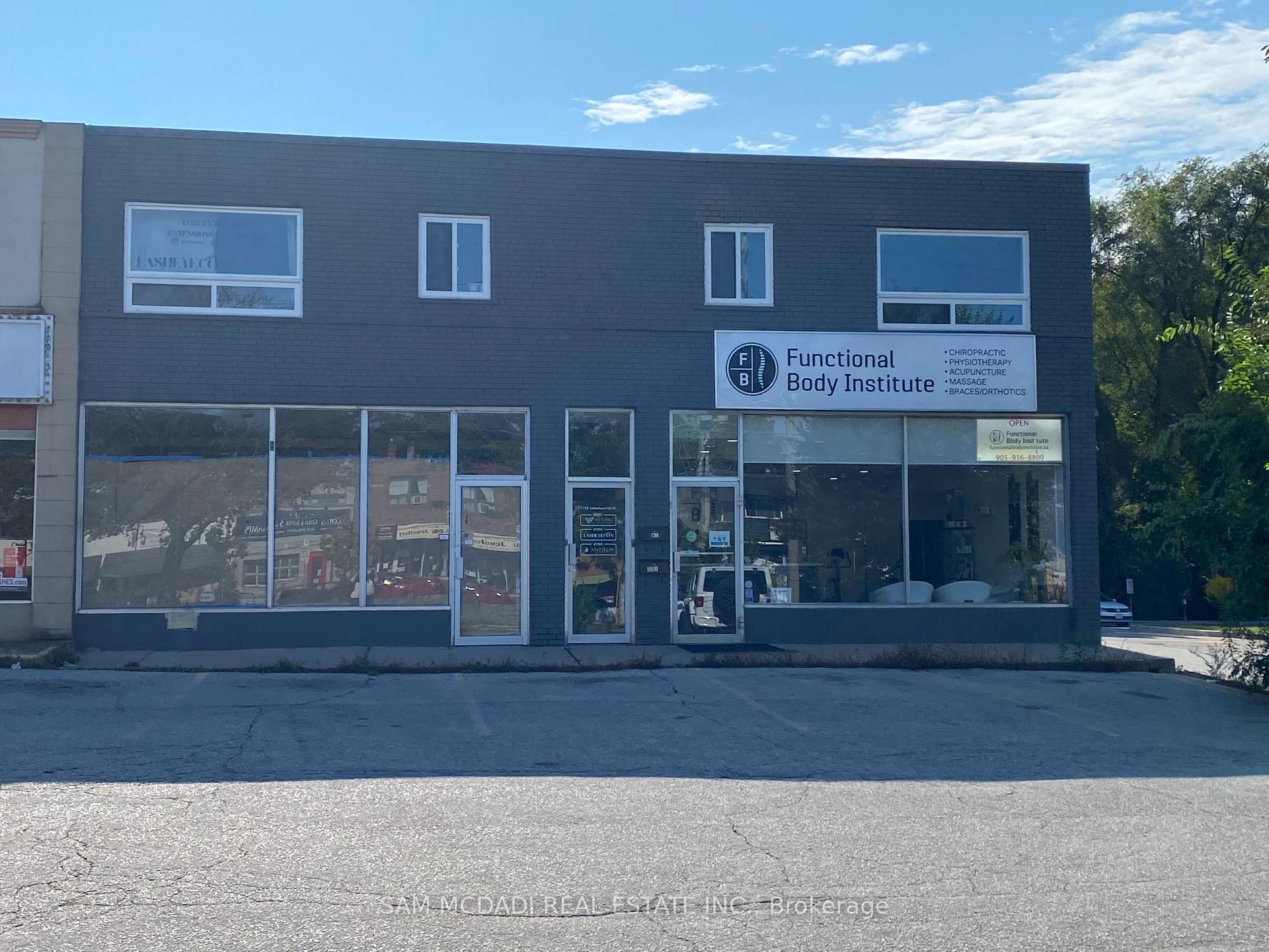 1728 Lakeshore Road W 204