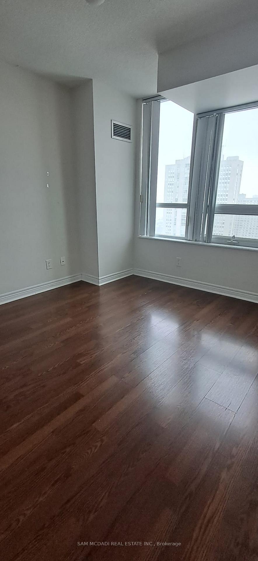 208 Enfield Place 2702