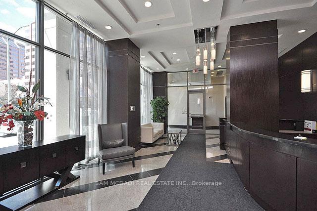 208 Enfield Place 2702