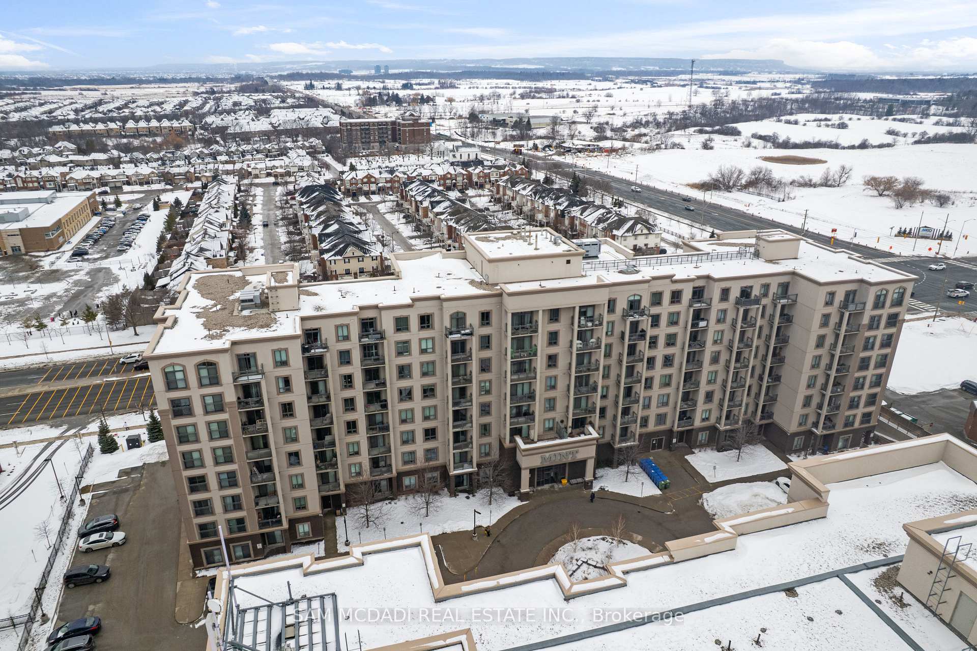 2490 Old Bronte Road 622