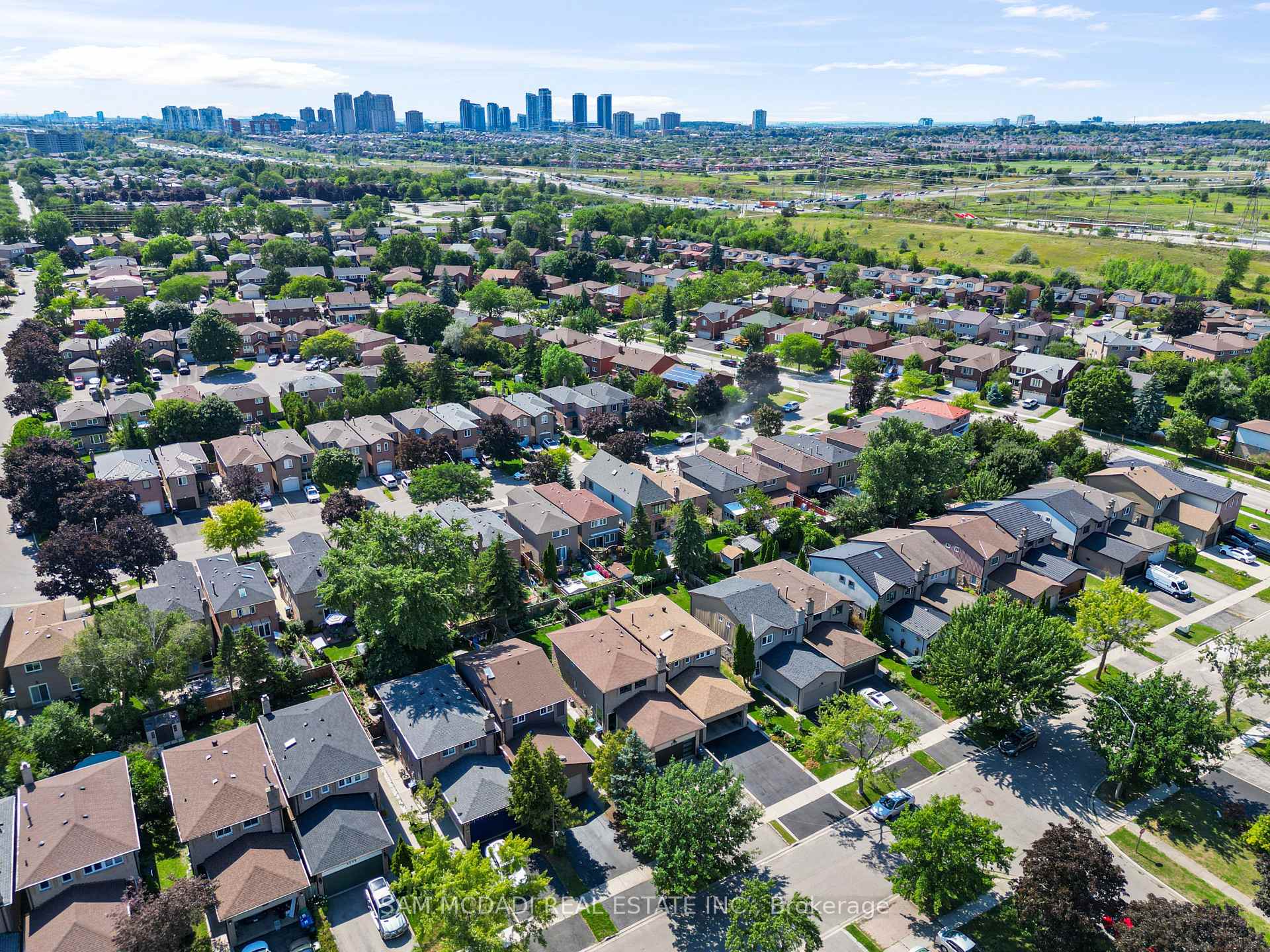 4260 SHELBY Crescent