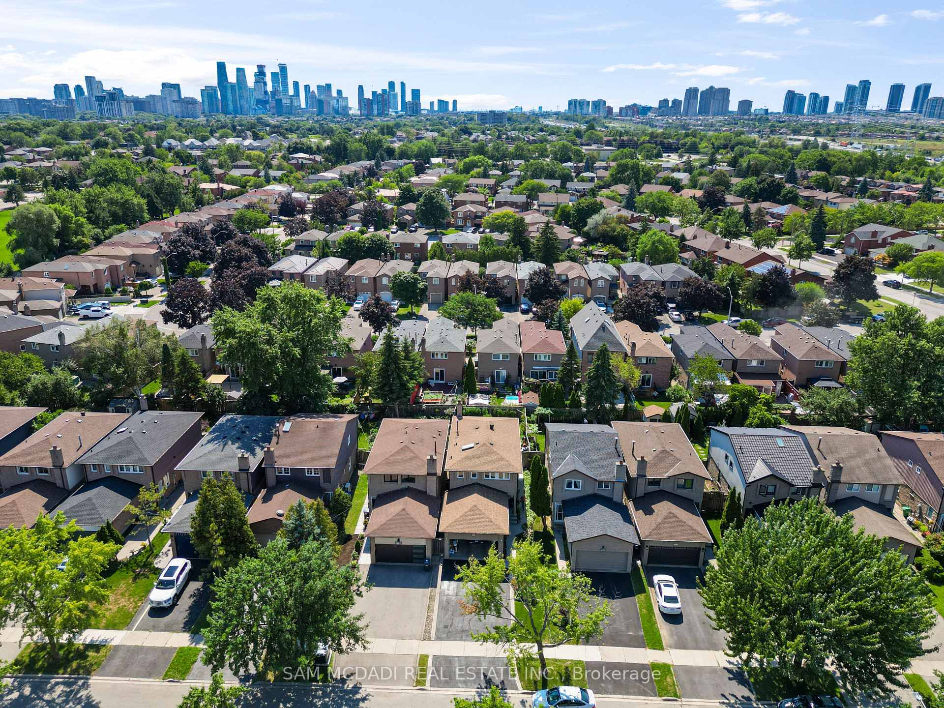 4260 SHELBY Crescent