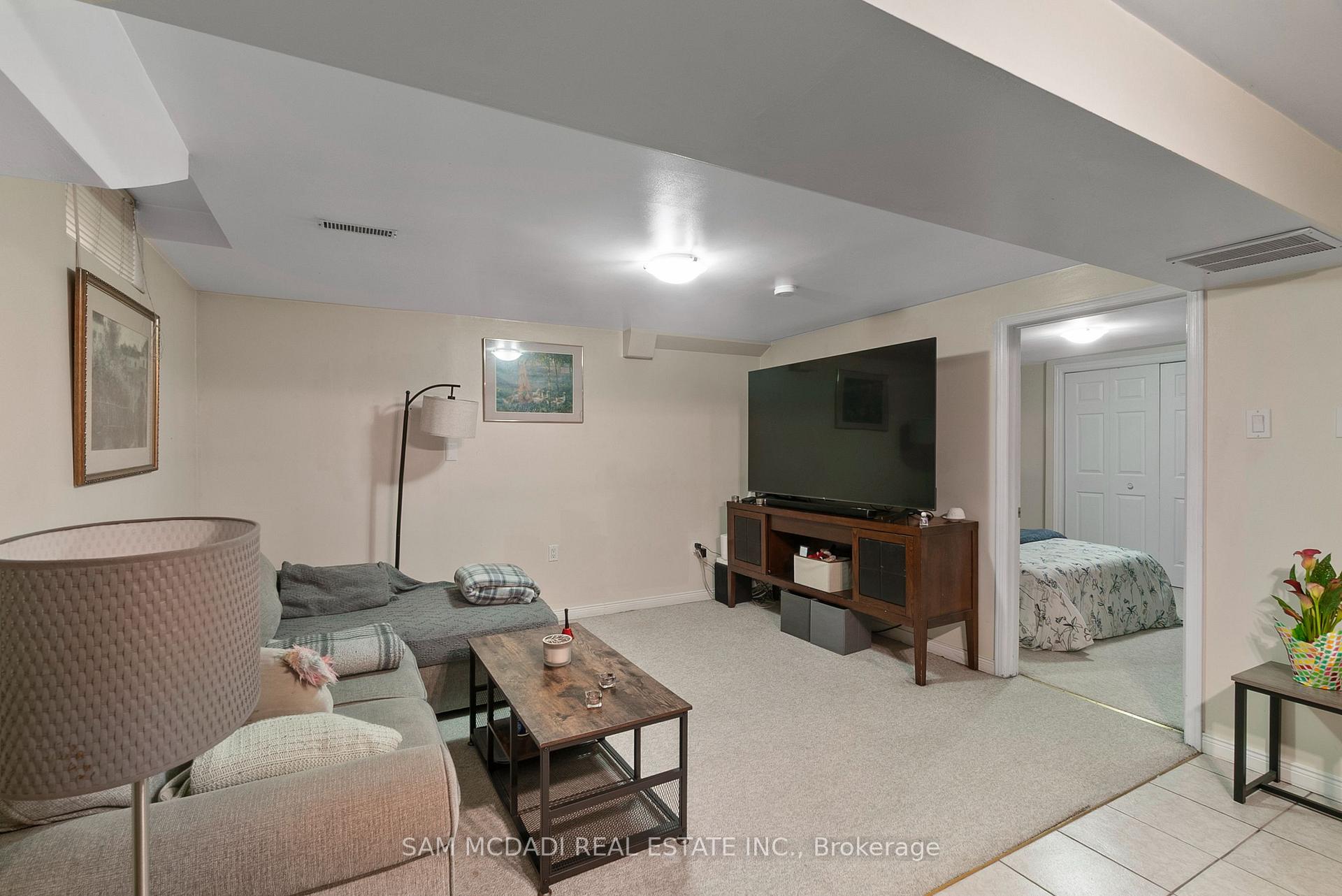 4260 SHELBY Crescent