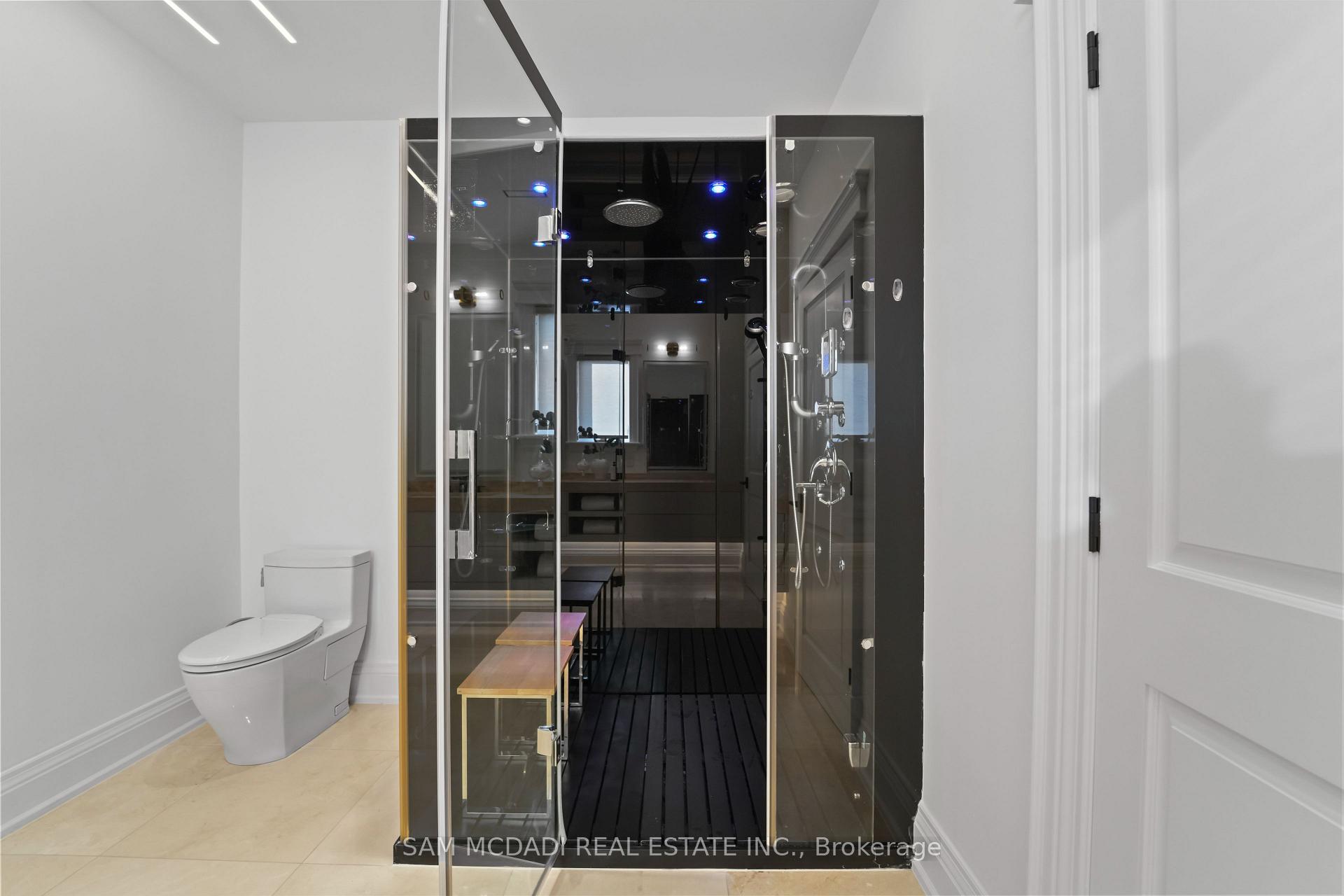 3168 Lakeshore Road W