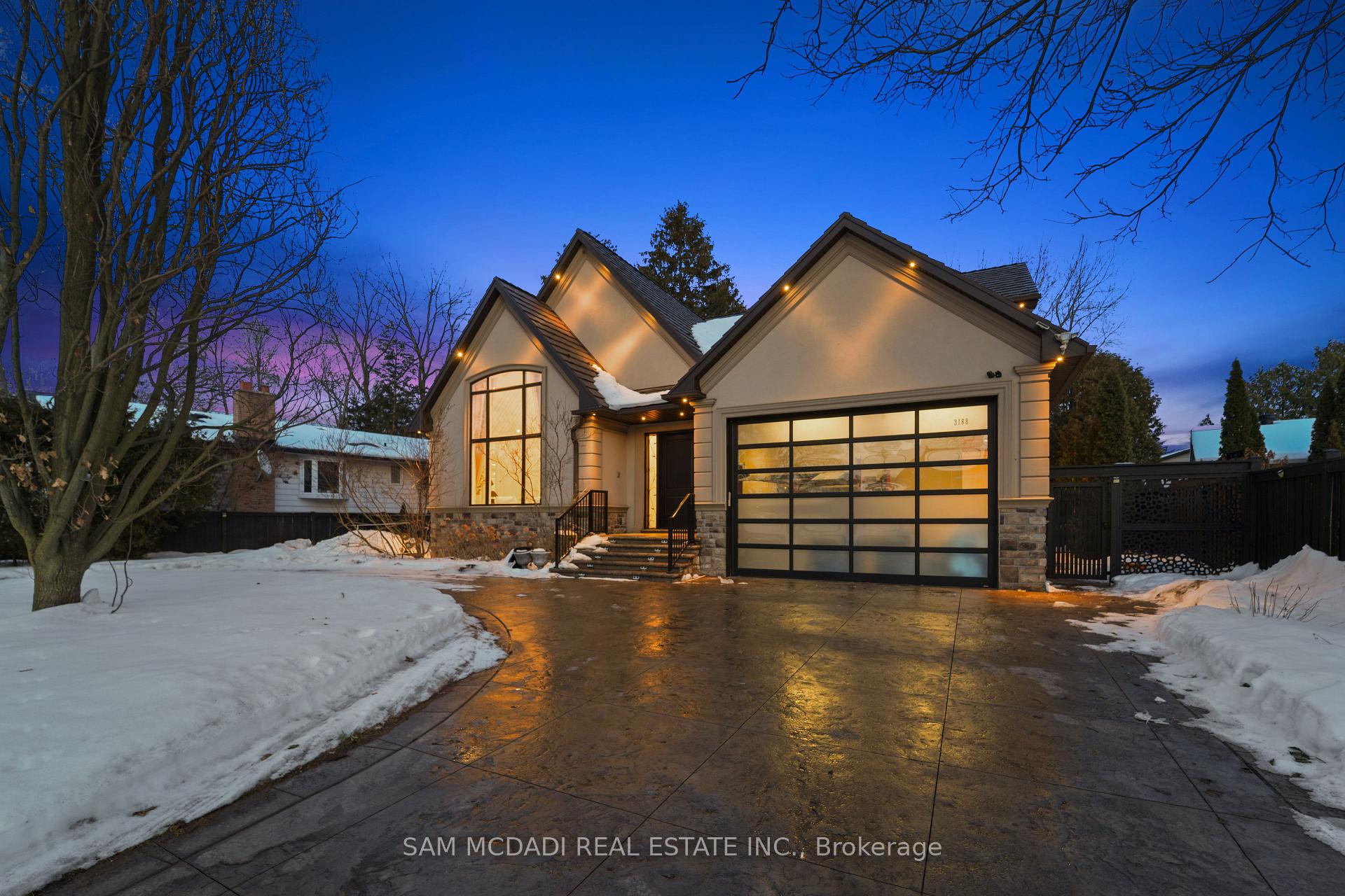 3168 Lakeshore Road W