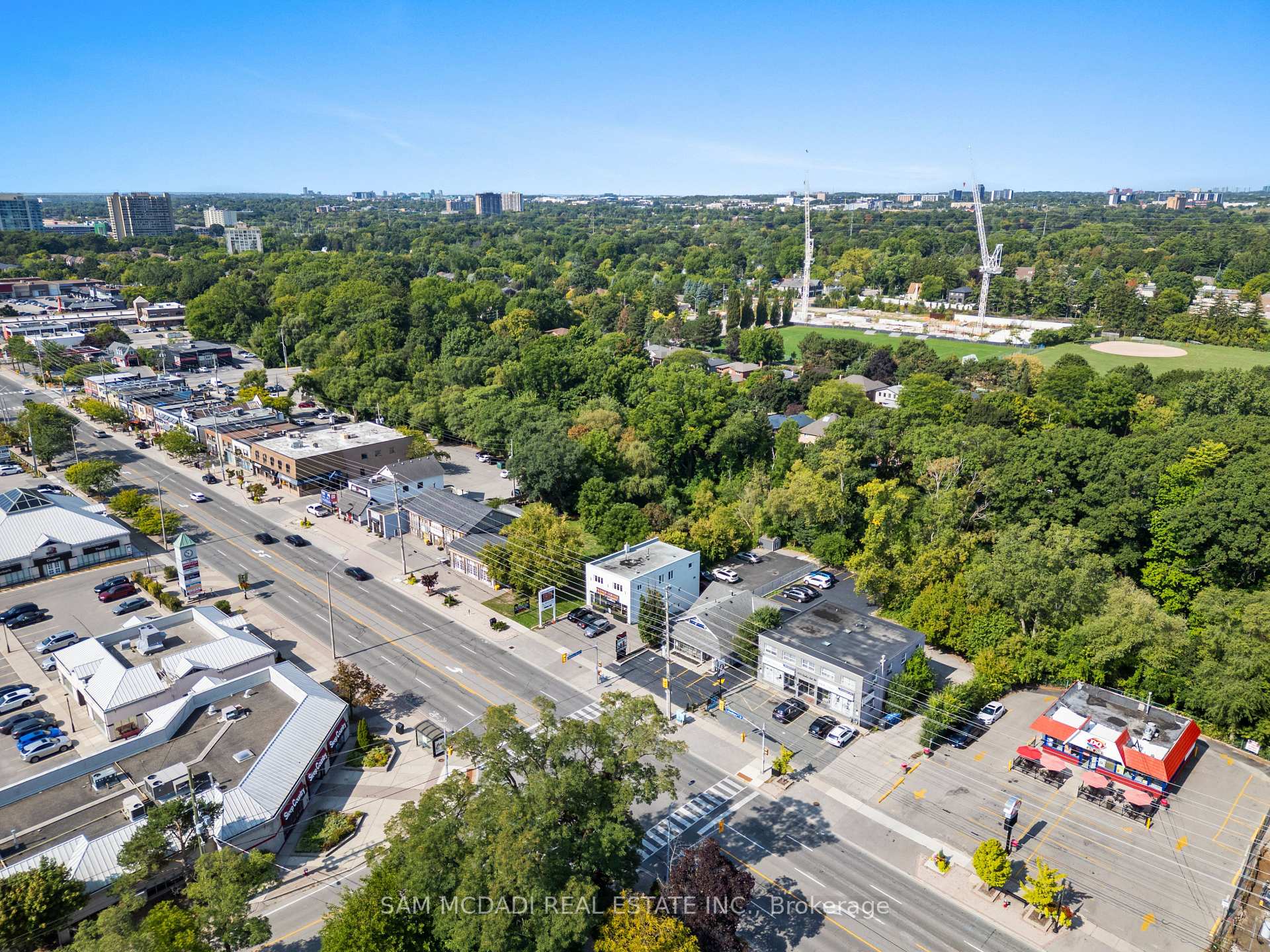 1651 Lakeshore Road W