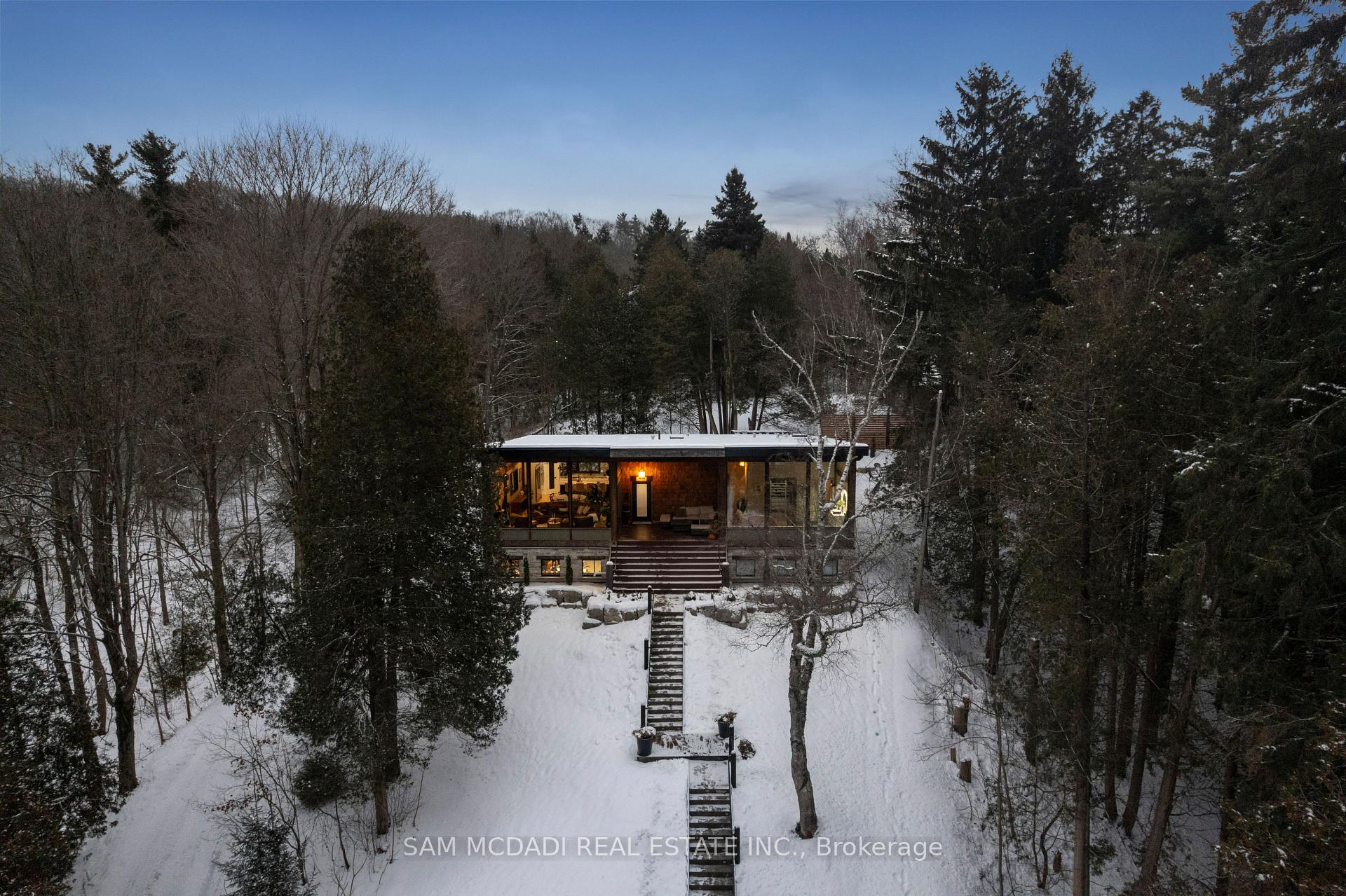 2084 Grand Boulevard